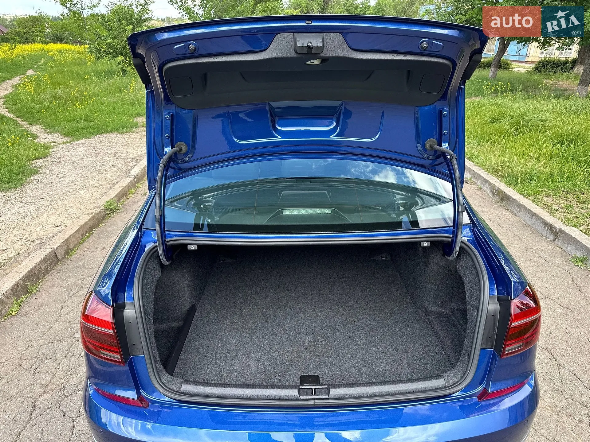 2017 Volkswagen Passat - мініатюра 15