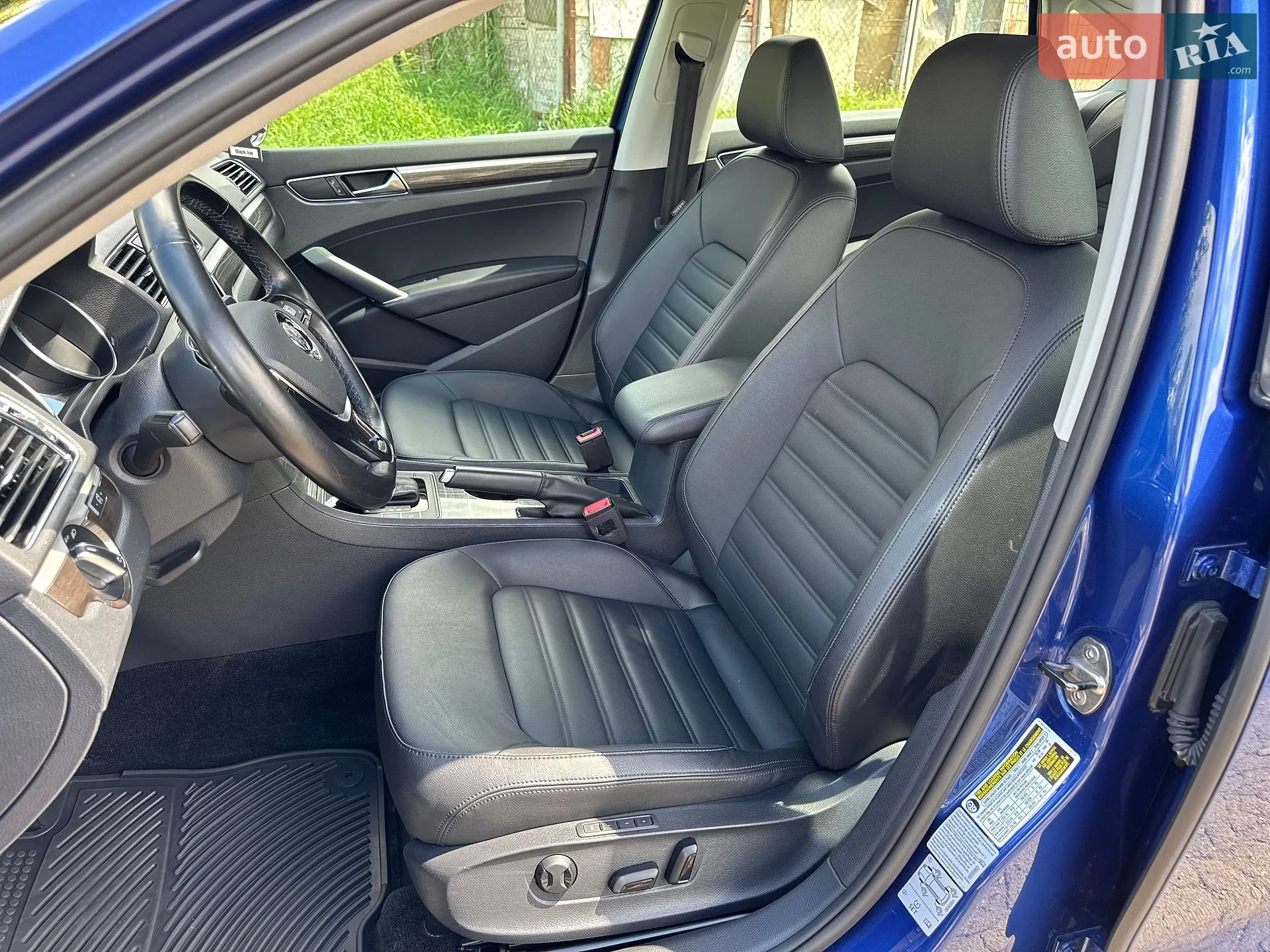2017 Volkswagen Passat - мініатюра 27