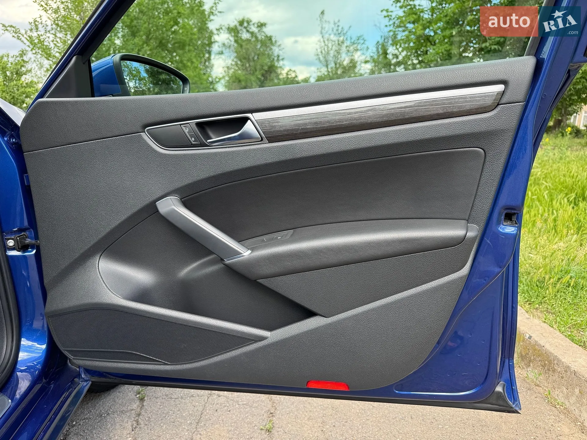 2017 Volkswagen Passat - мініатюра 32