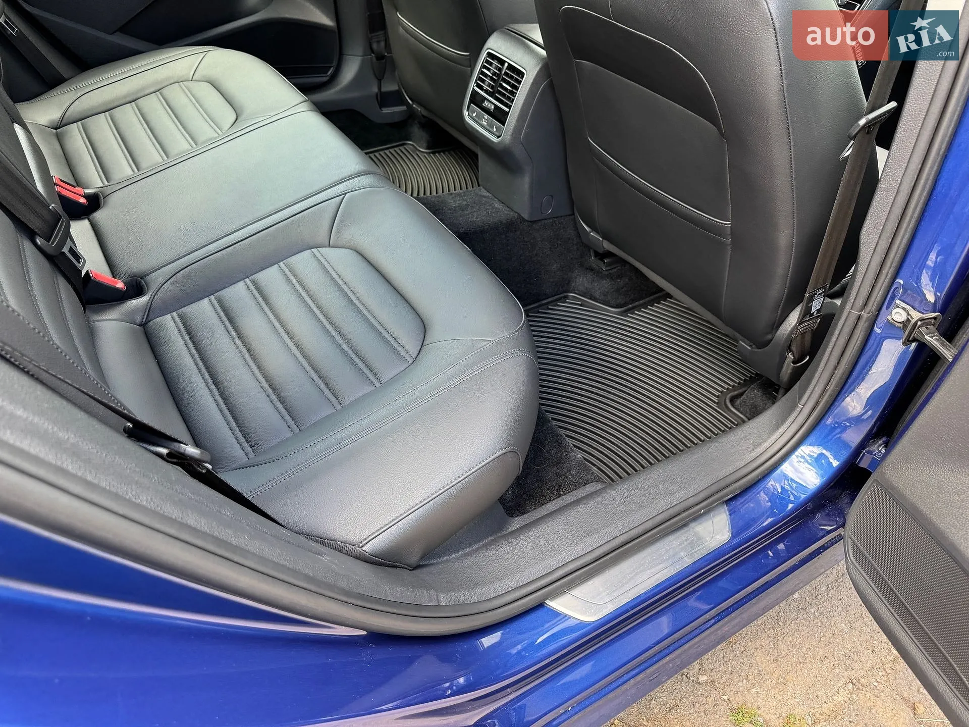 2017 Volkswagen Passat - мініатюра 34
