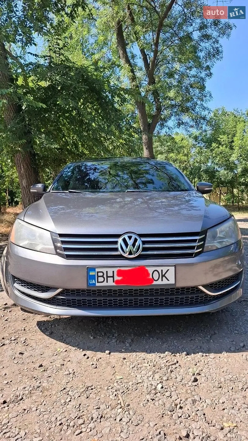 2013 Volkswagen Passat - мініатюра 3