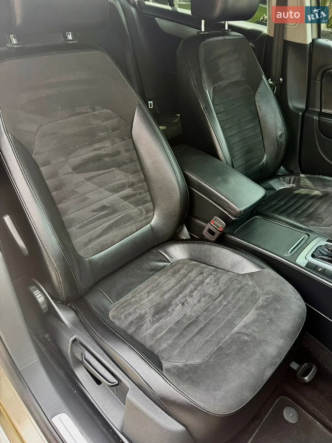 2014 Volkswagen Passat - мініатюра 25