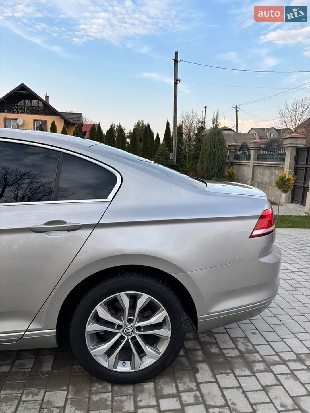 2015 Volkswagen Passat - мініатюра 4