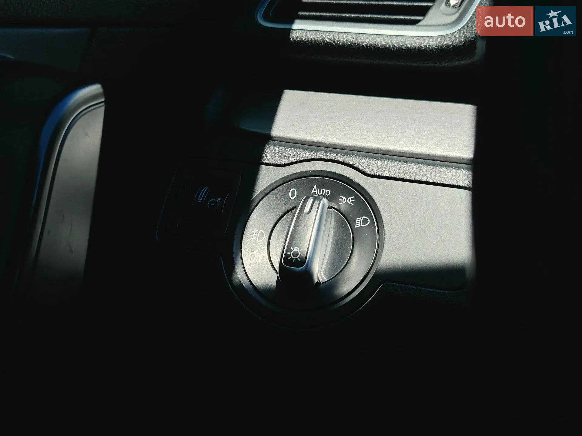 2013 Volkswagen Passat - мініатюра 15