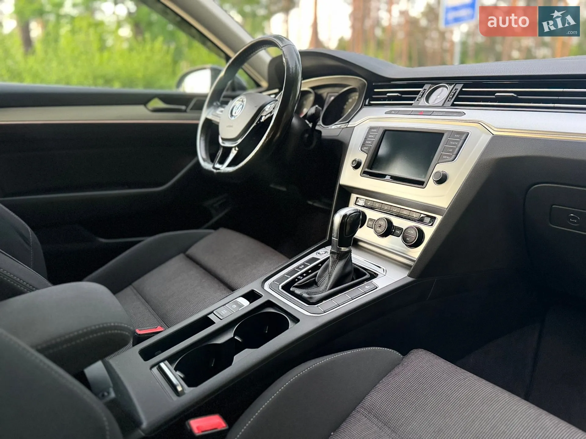 2016 Volkswagen Passat - мініатюра 21