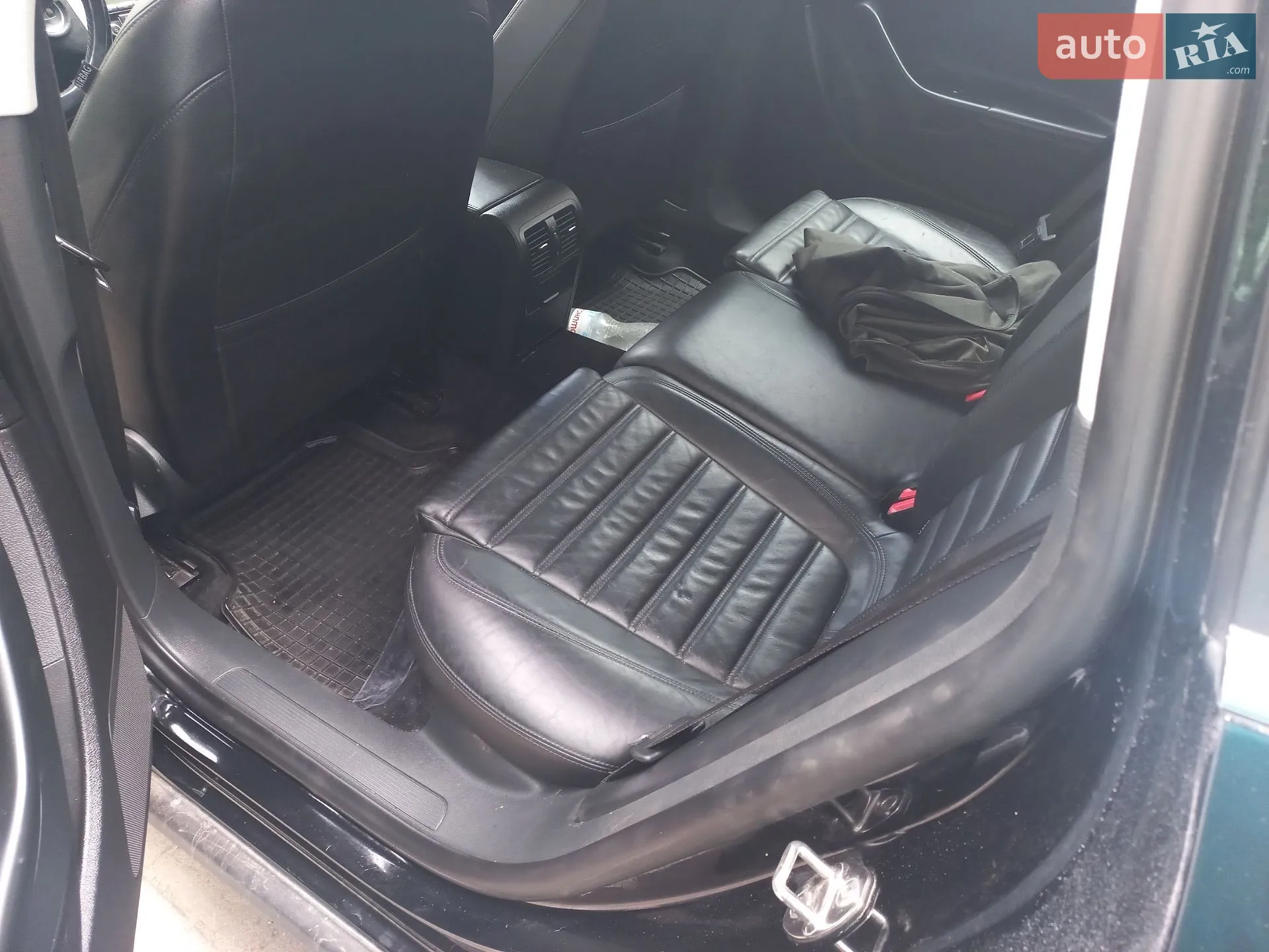 2010 Volkswagen Passat - мініатюра 8