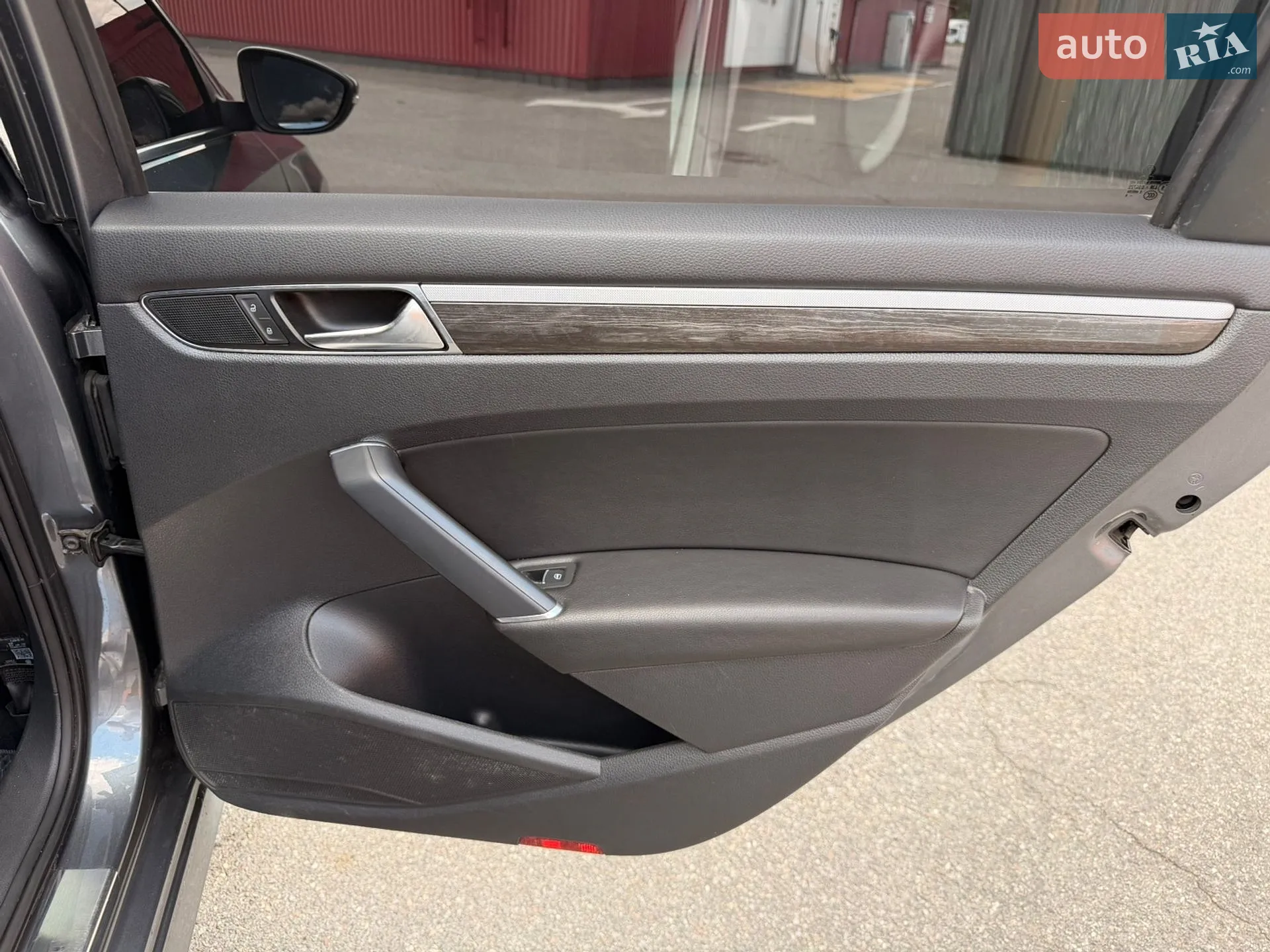 2016 Volkswagen Passat - мініатюра 14