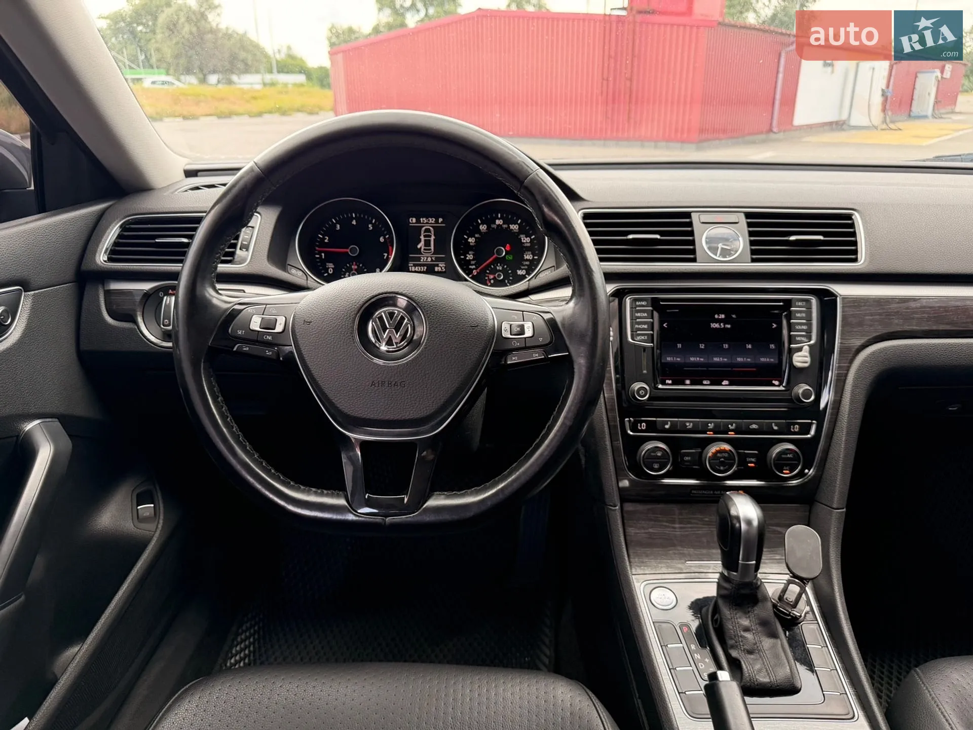 2016 Volkswagen Passat - мініатюра 24