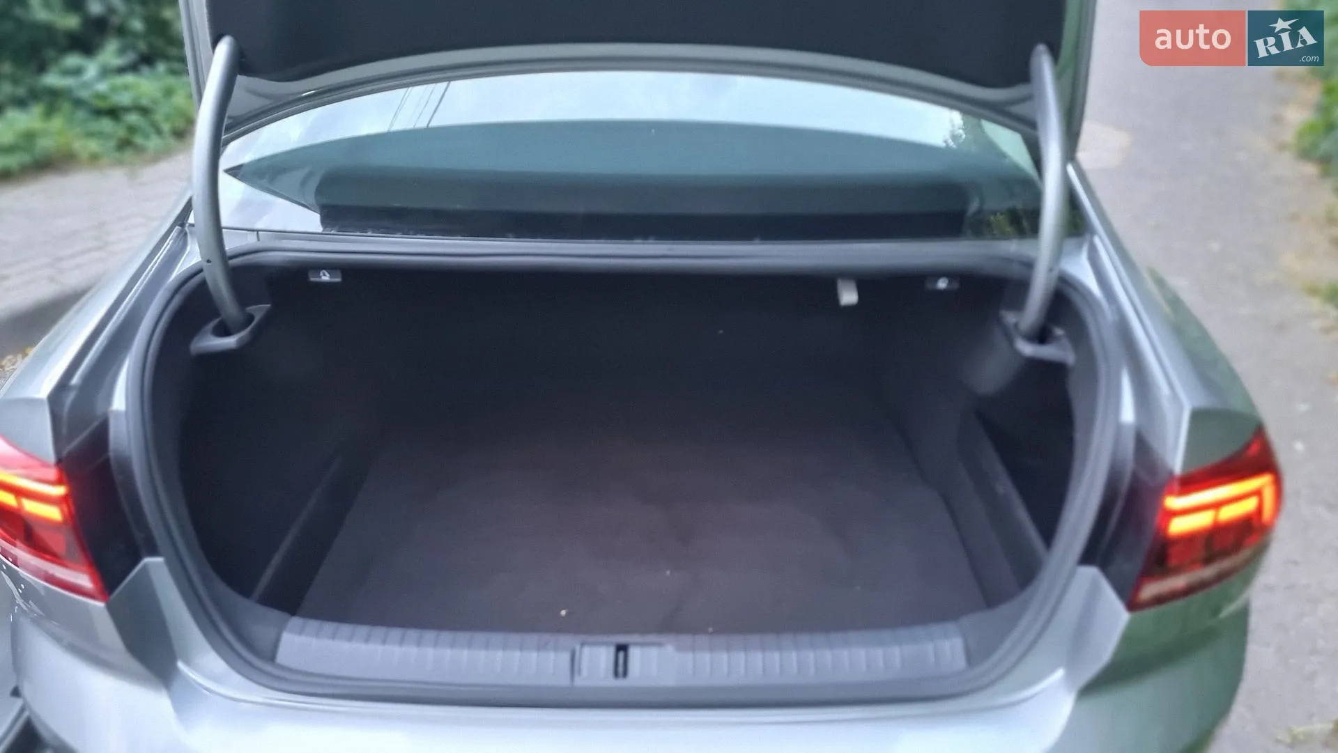 2022 Volkswagen Passat - мініатюра 20