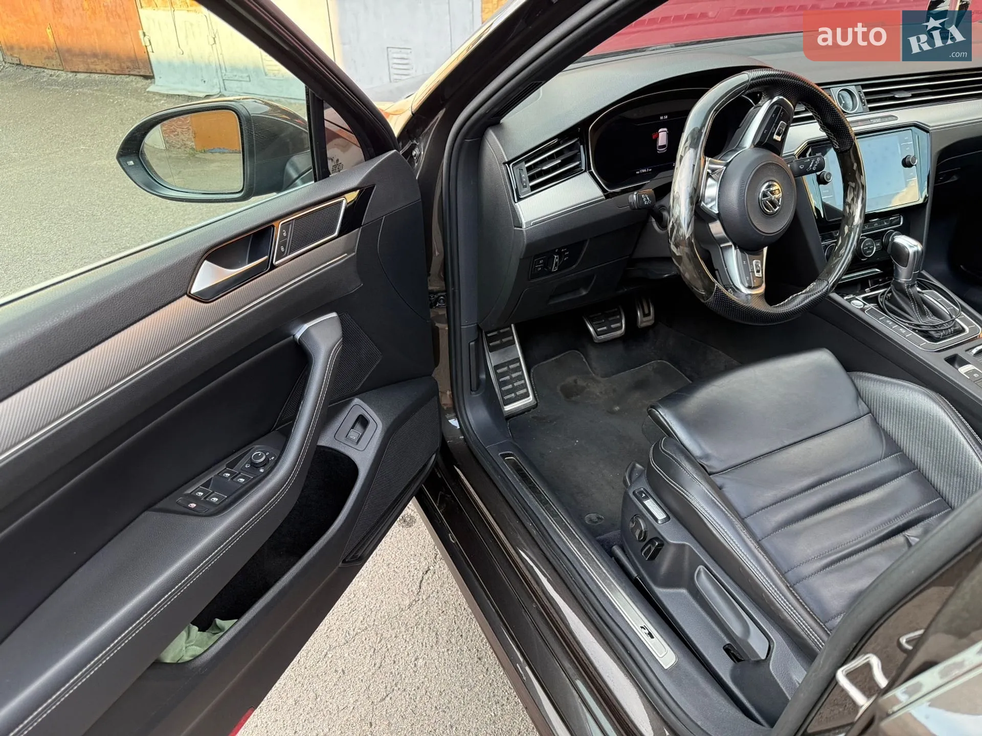 2016 Volkswagen Passat - мініатюра 29