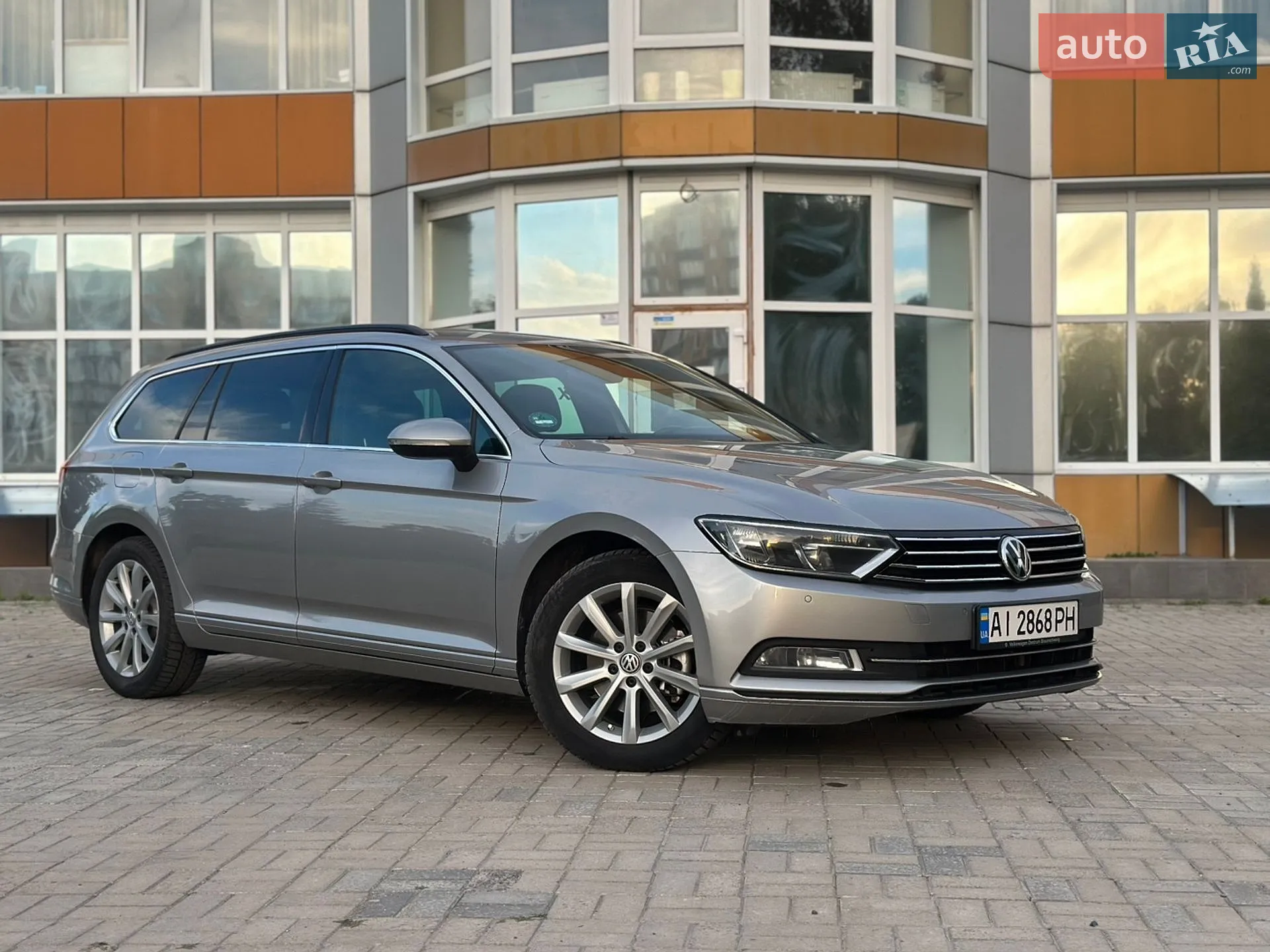 Volkswagen Passat 2015 VIN WVWZZZ3CZFE519735 фото оголошення 2 з 5