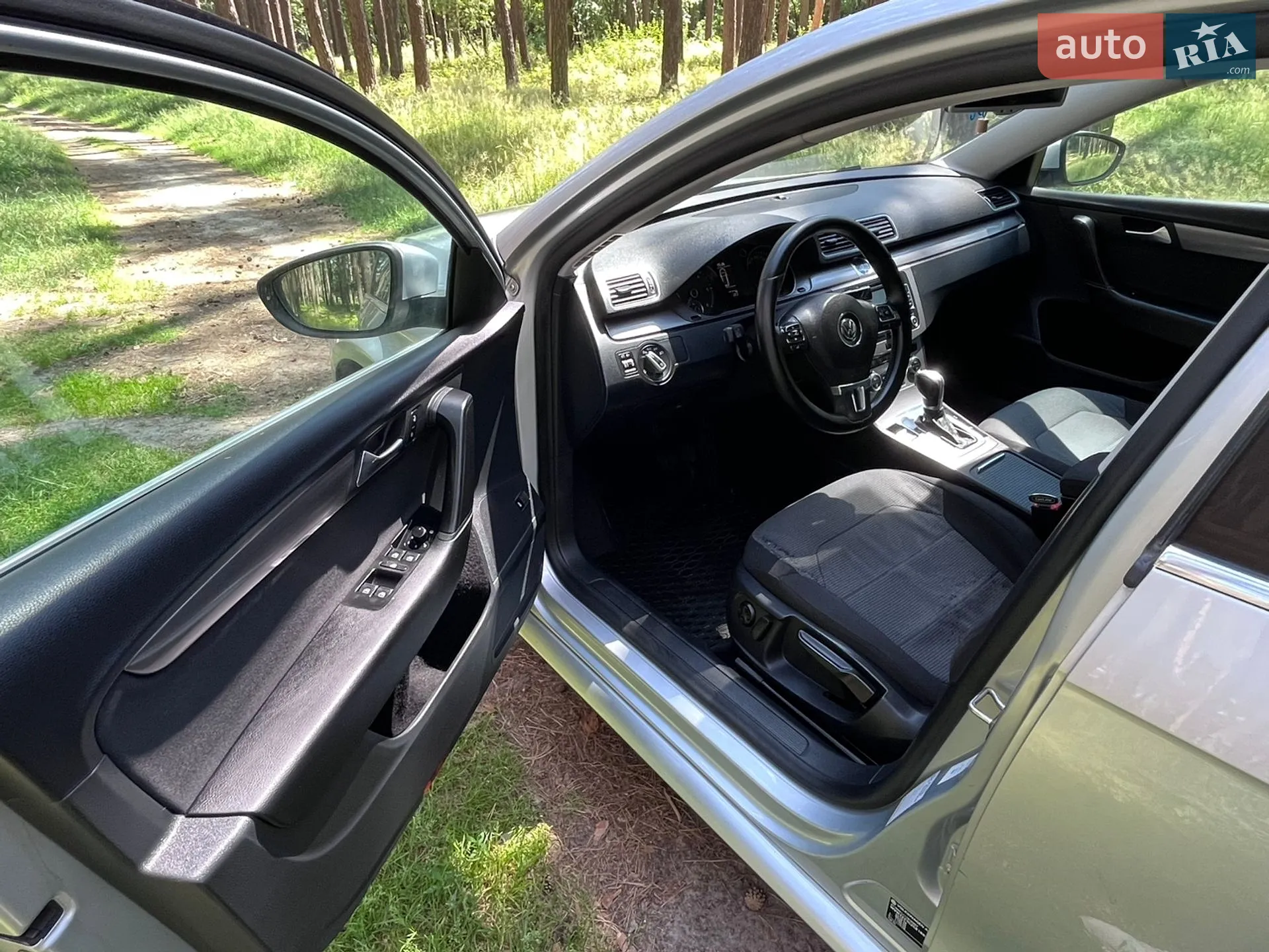 2012 Volkswagen Passat - мініатюра 9