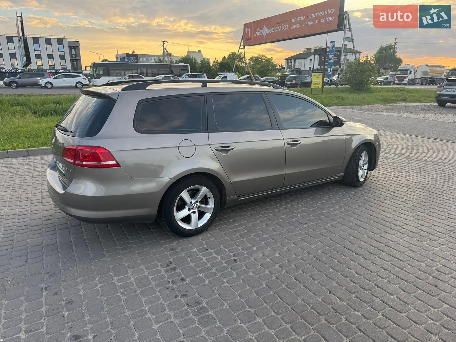 2011 Volkswagen Passat - мініатюра 4