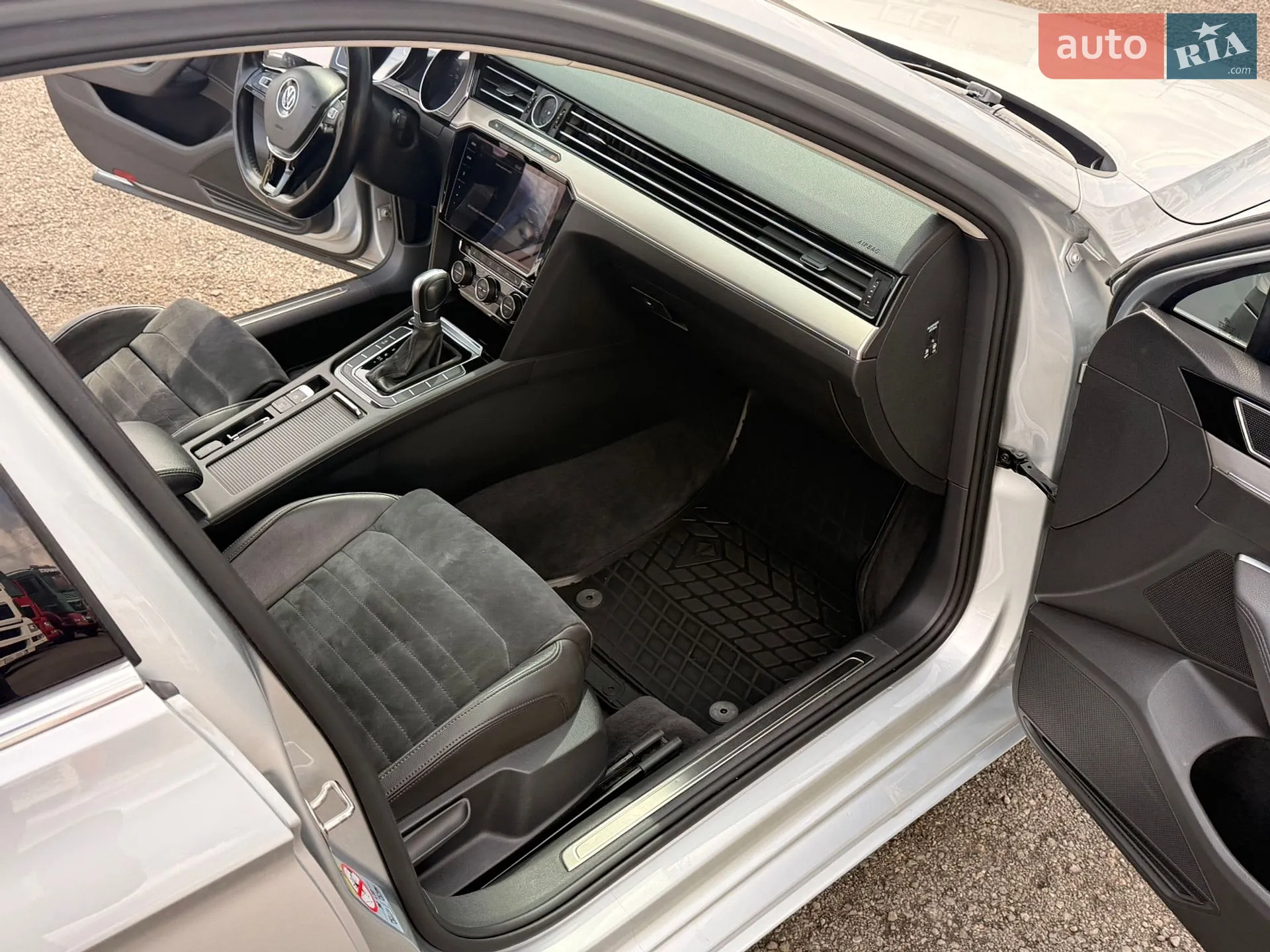 2018 Volkswagen Passat - мініатюра 31