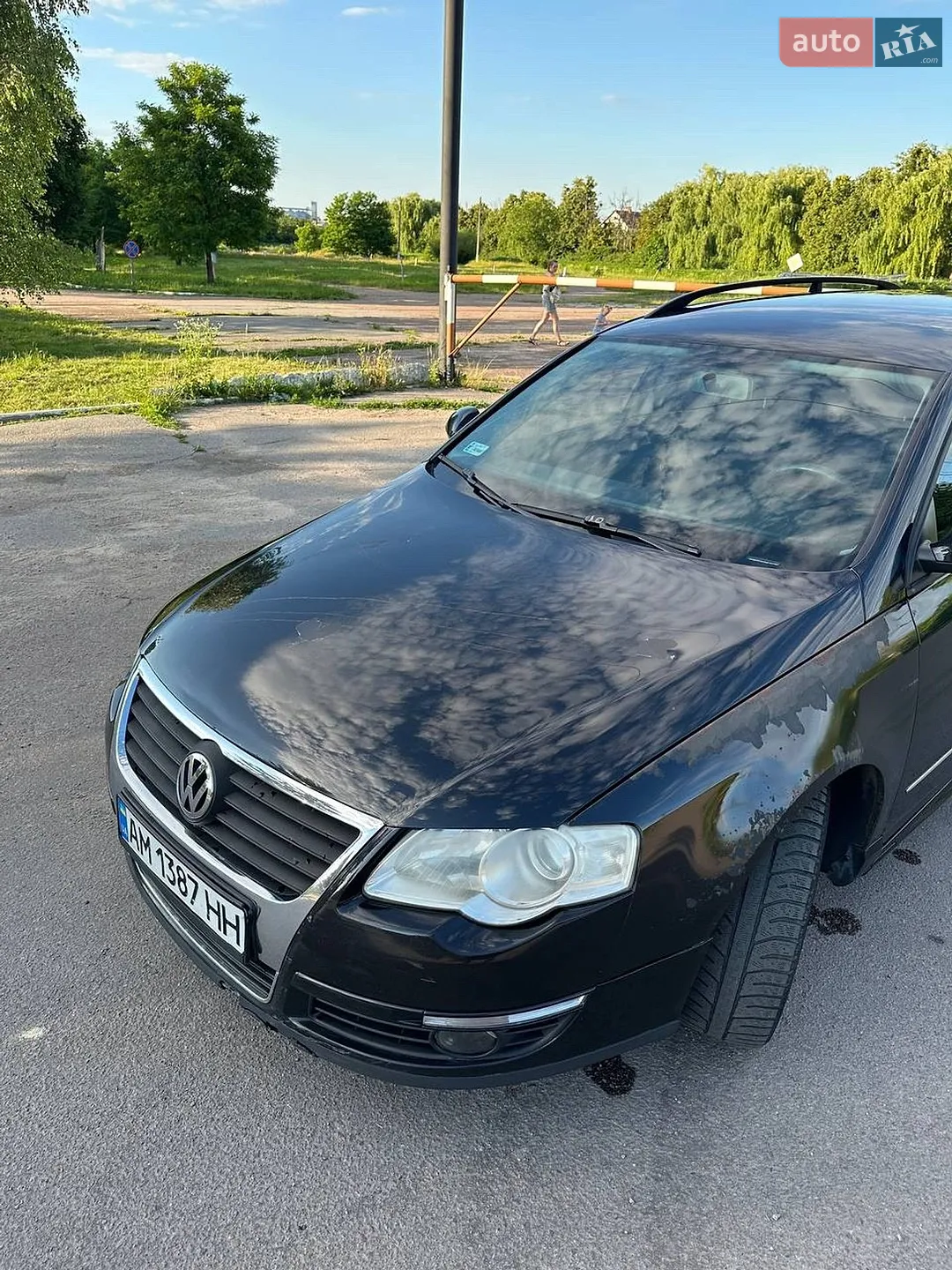 2010 Volkswagen Passat - мініатюра 4