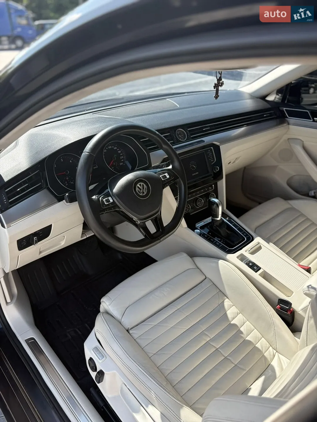 2015 Volkswagen Passat - мініатюра 8