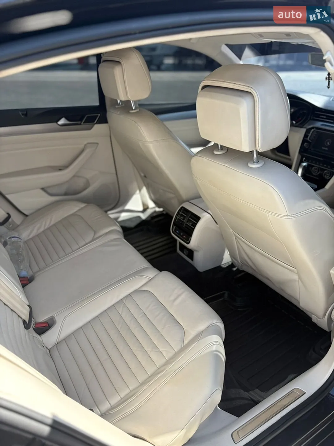 2015 Volkswagen Passat - мініатюра 10