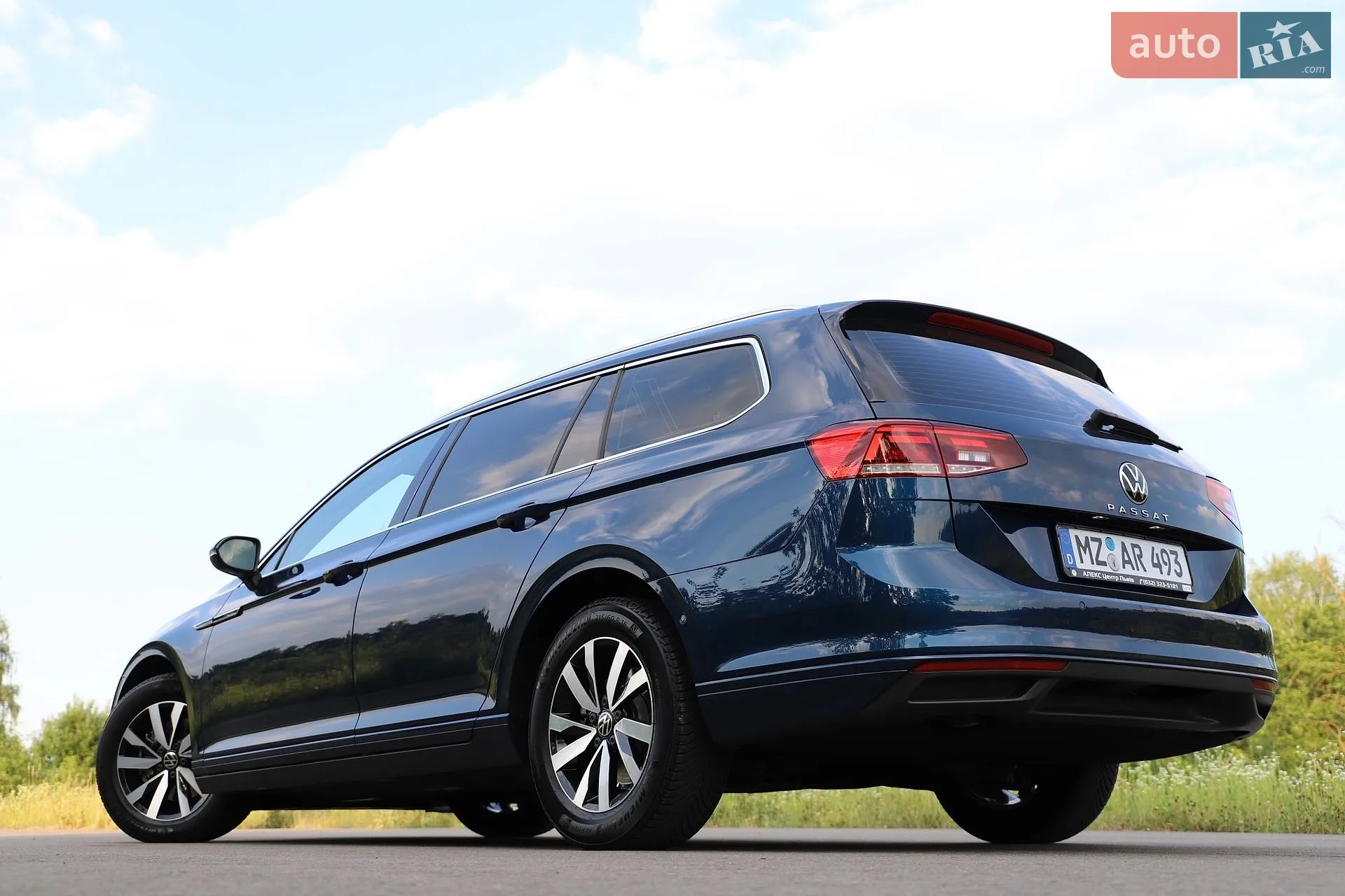 2021 Volkswagen Passat - мініатюра 9