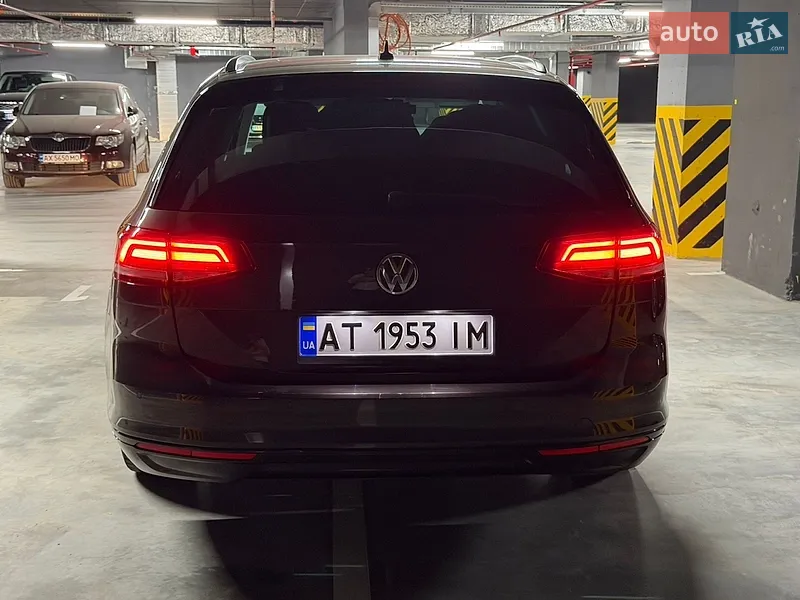 Volkswagen Passat 2017 VIN WVWZZZ3CZJE117175 фото оголошення 39 з 116