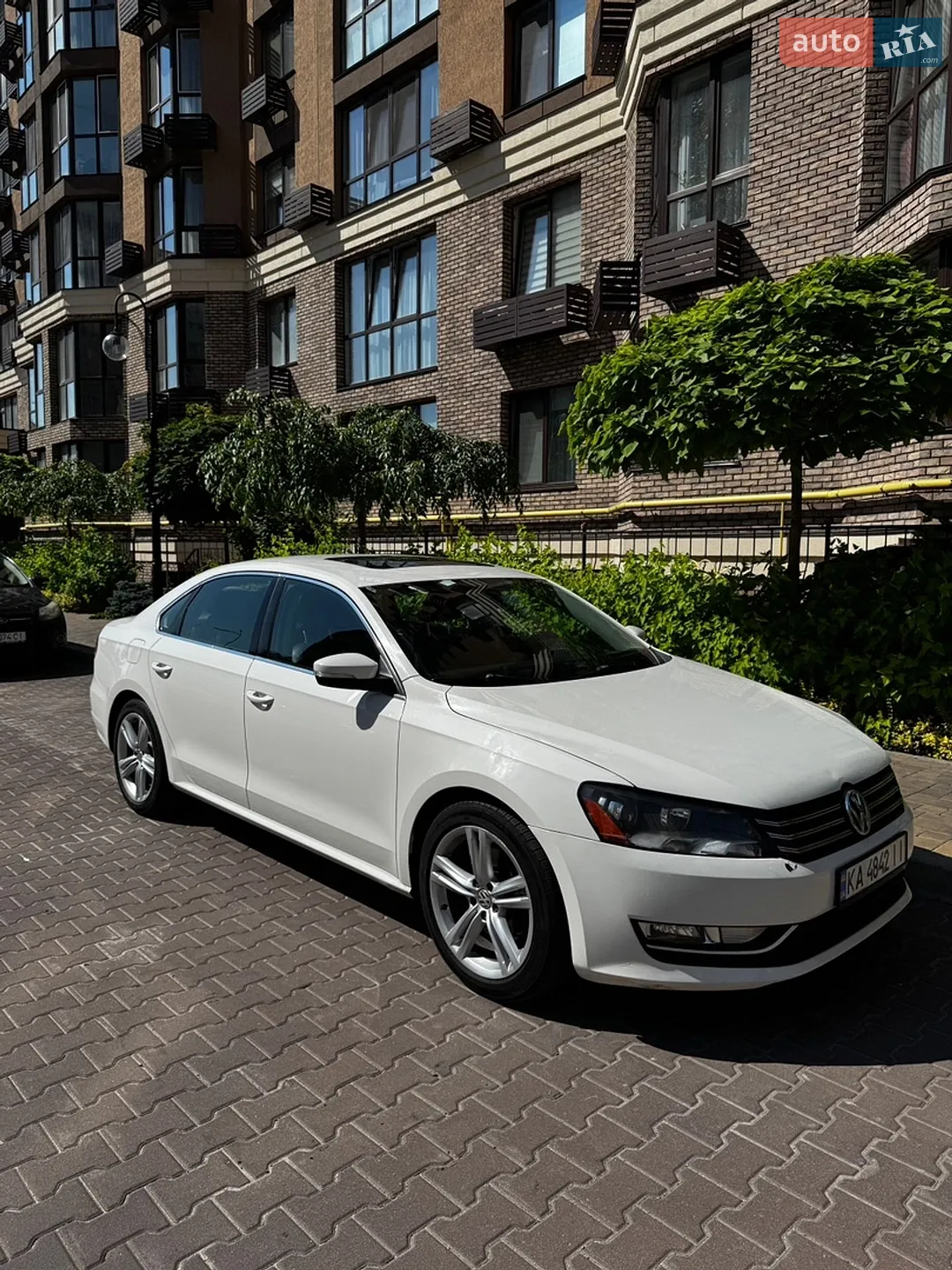 2014 Volkswagen Passat - мініатюра 3