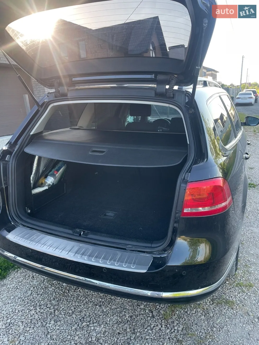 Volkswagen Passat 2011 VIN WVWZZZ3CZCE046644 фото оголошення 9 з 15