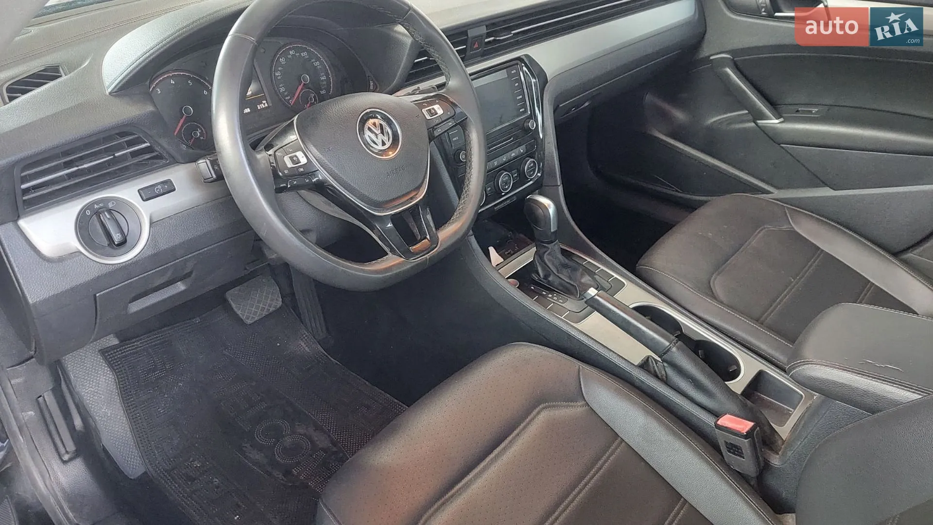 2021 Volkswagen Passat - мініатюра 9