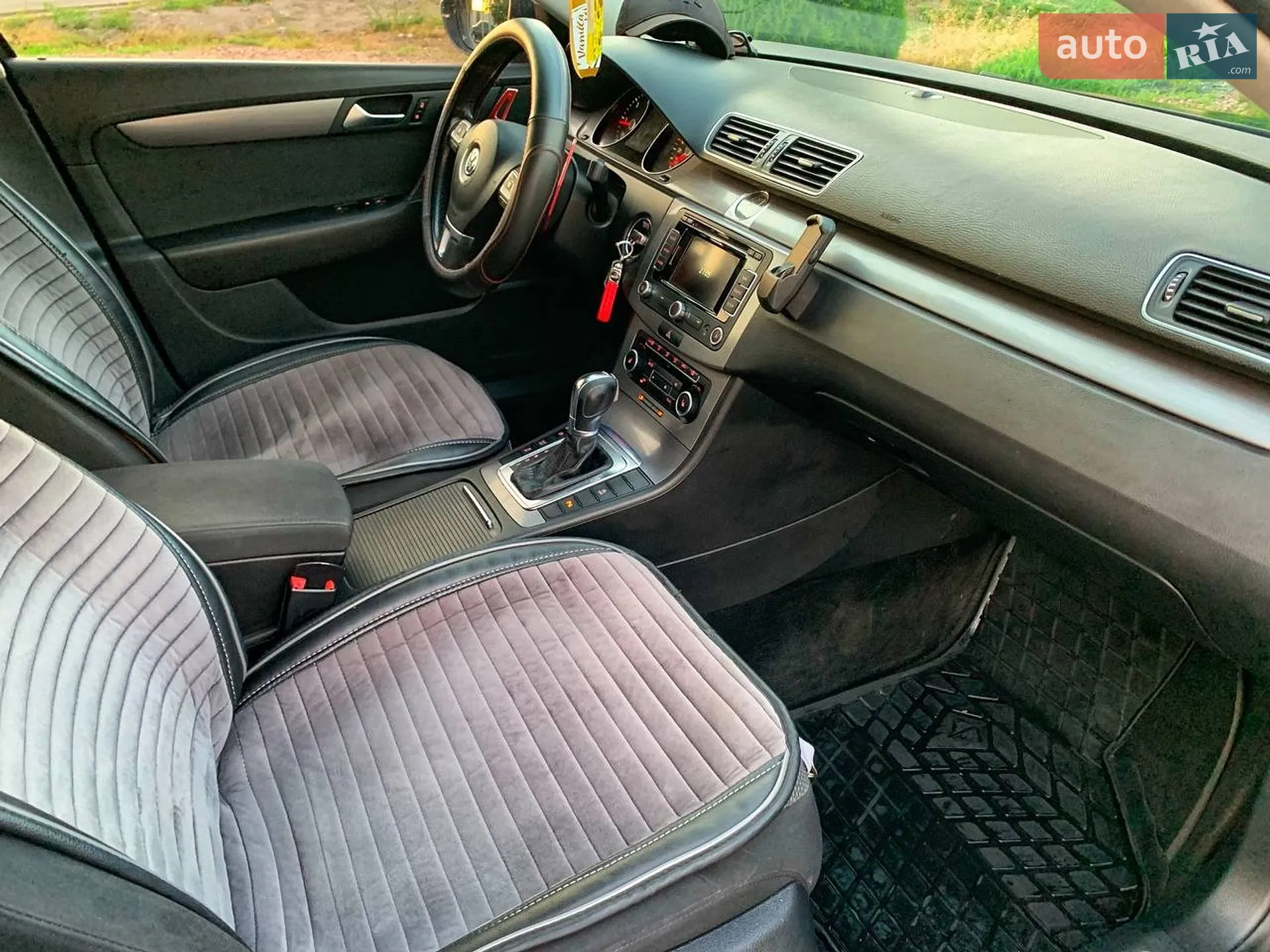 2011 Volkswagen Passat - мініатюра 25