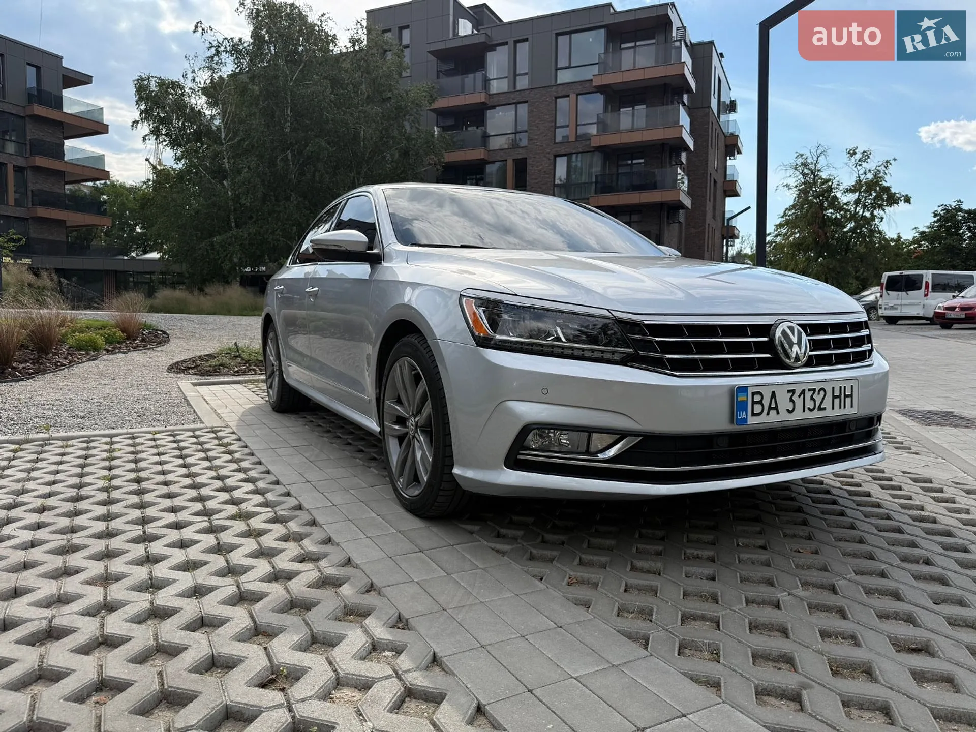 2016 Volkswagen Passat - мініатюра 4