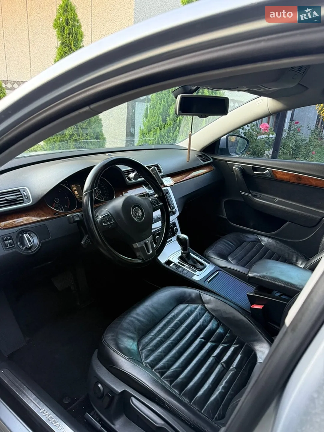 2010 Volkswagen Passat - мініатюра 7