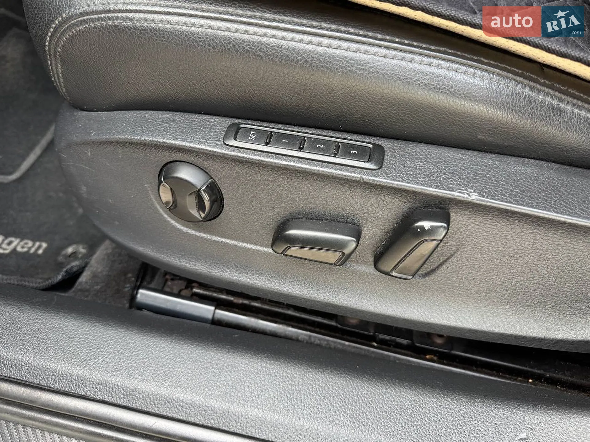 2012 Volkswagen Passat - мініатюра 11