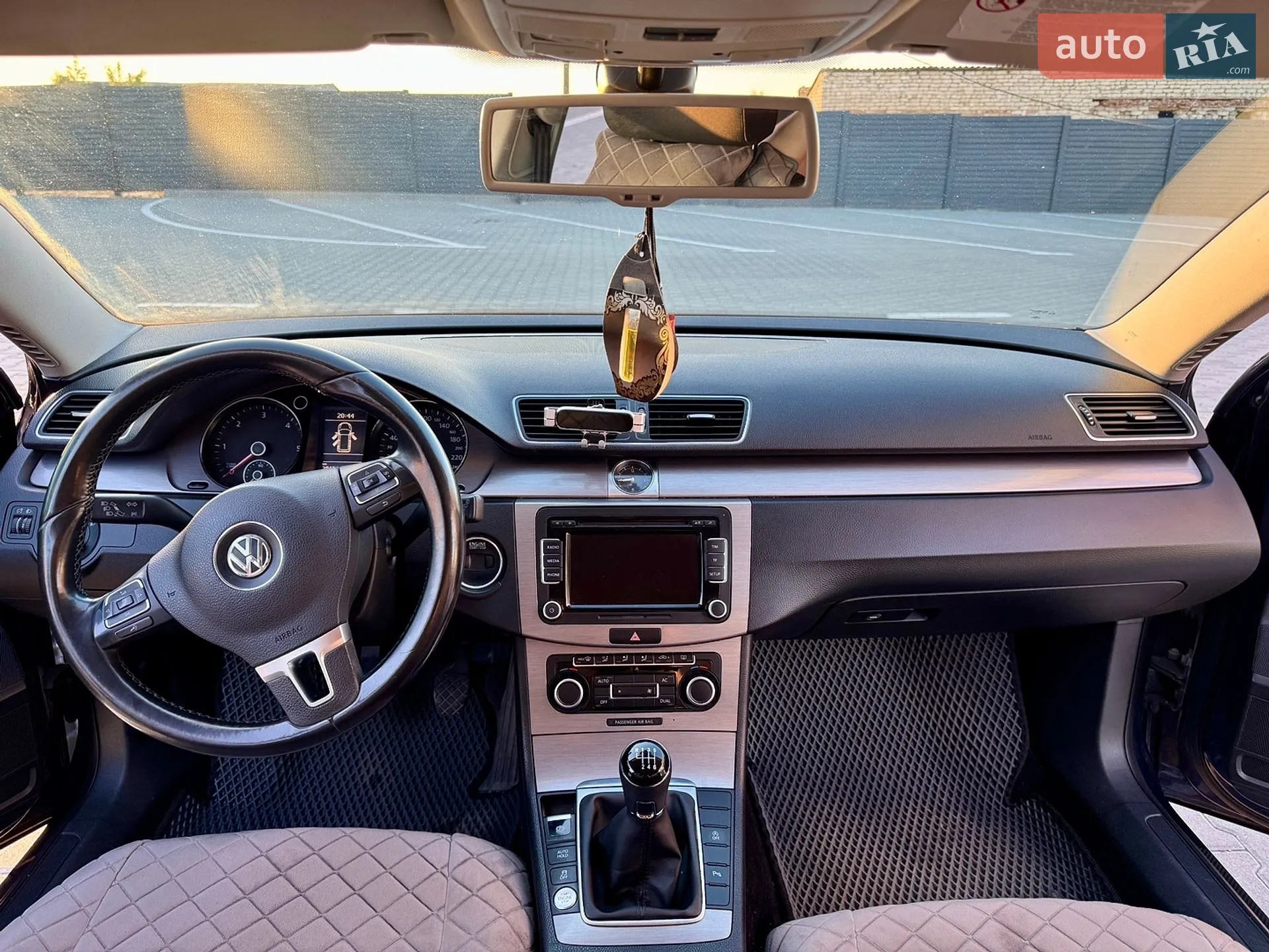 2011 Volkswagen Passat - мініатюра 10