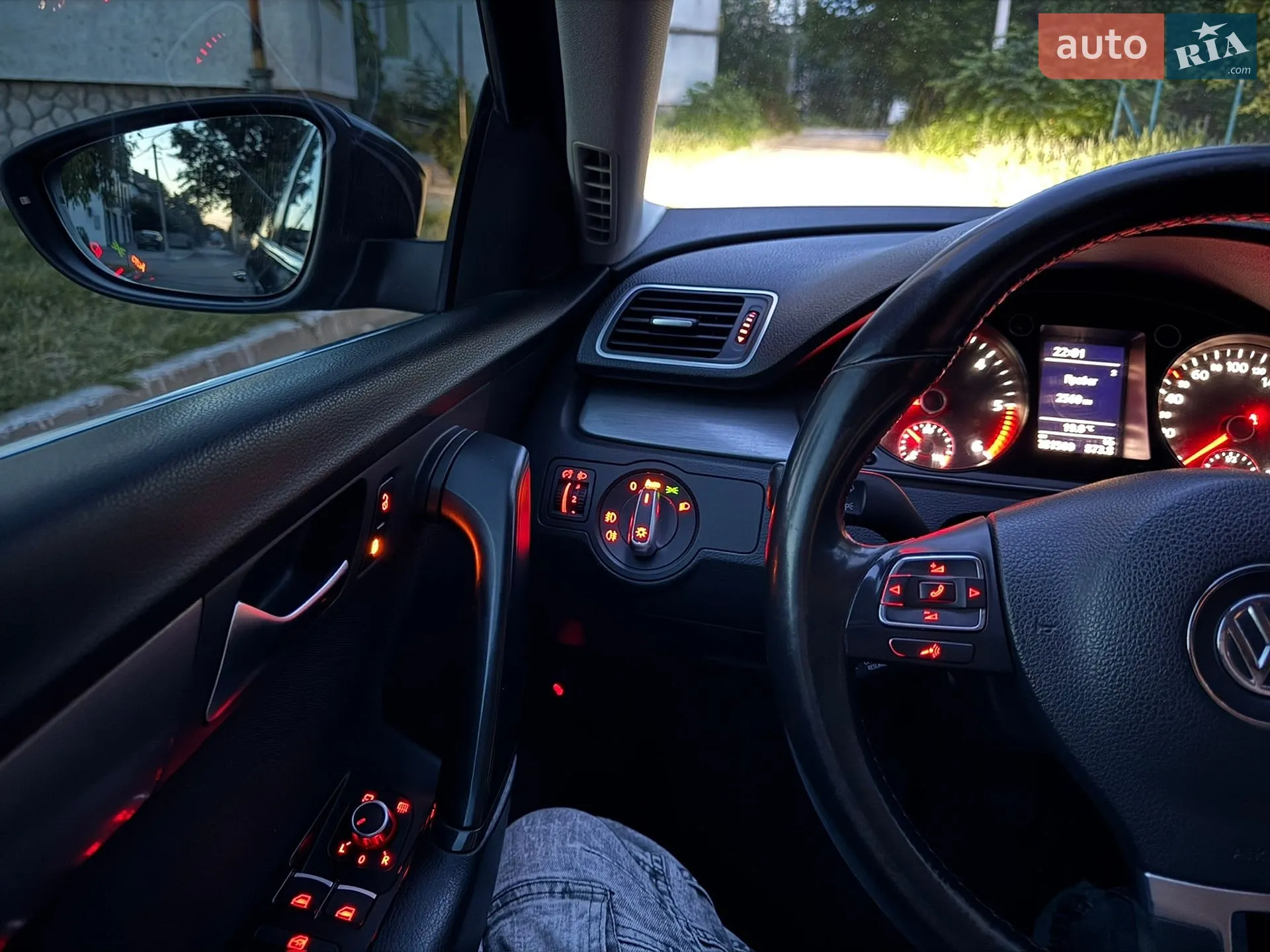 2011 Volkswagen Passat - мініатюра 15