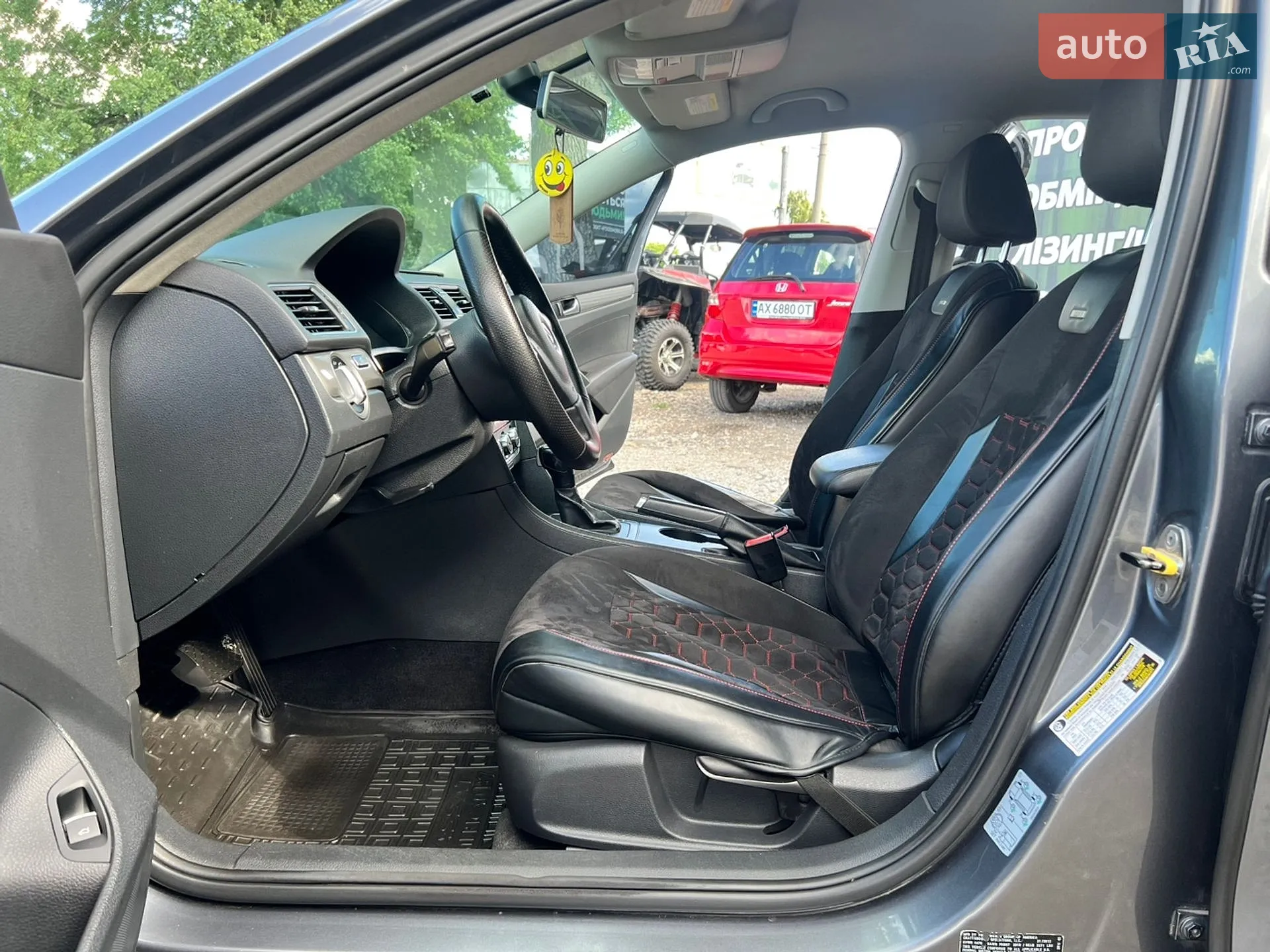 Volkswagen Passat 2012 VIN 1VWAP7A38CC050534 фото оголошення 9 з 26