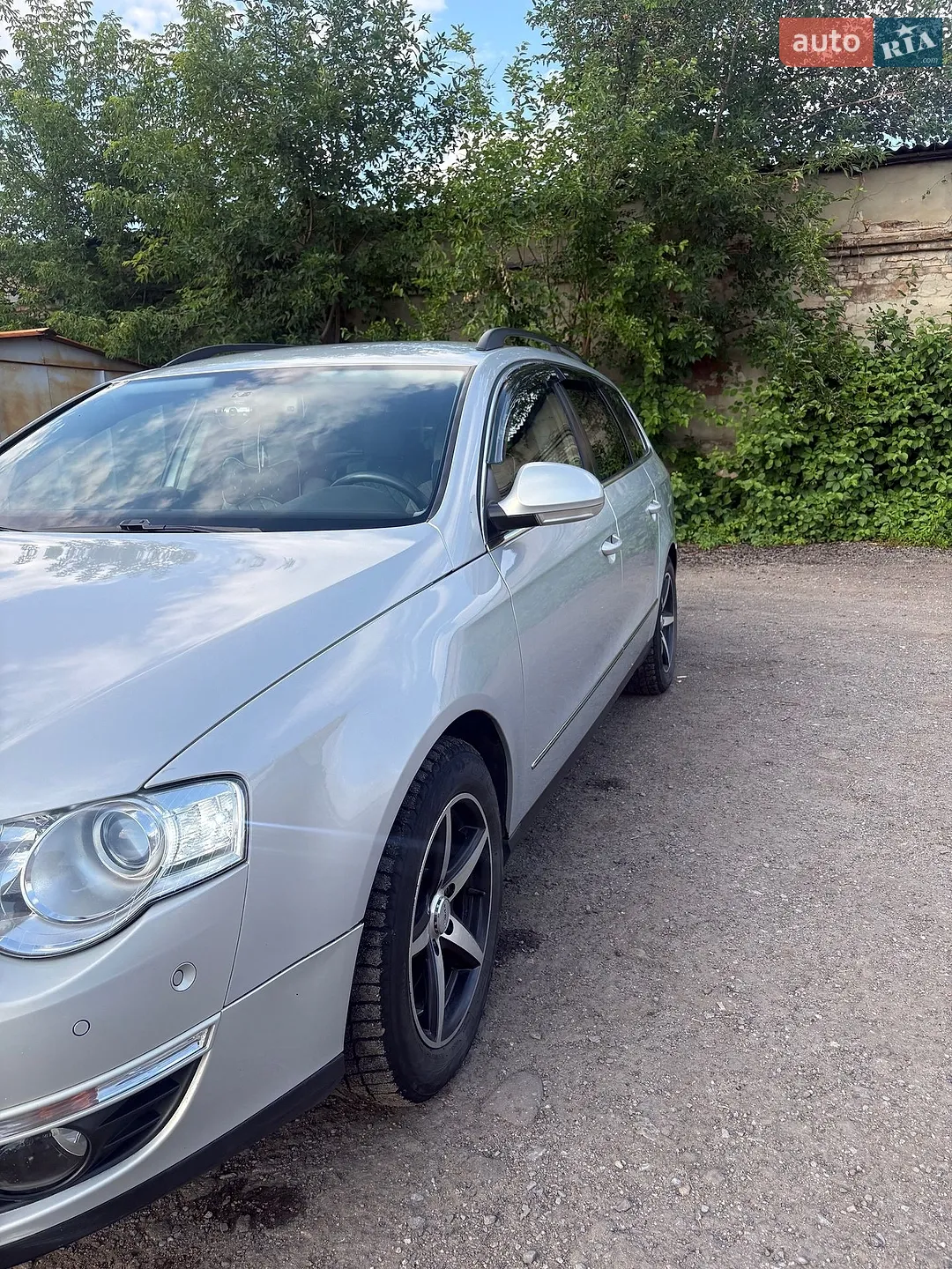 2010 Volkswagen Passat - мініатюра 2