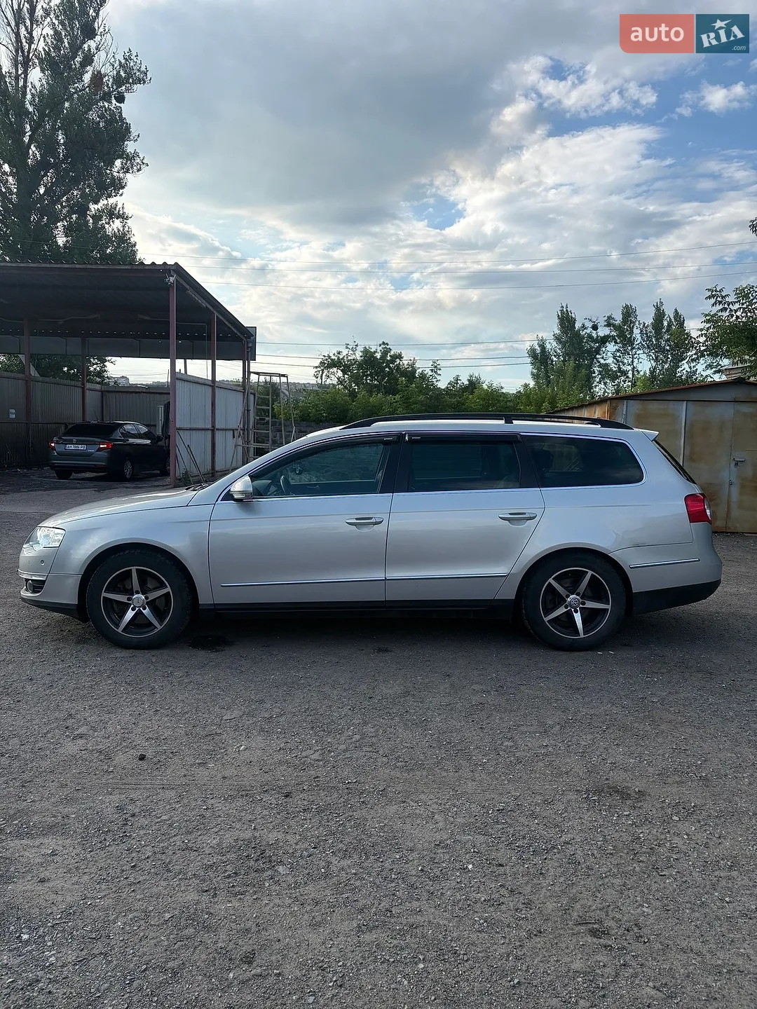 2010 Volkswagen Passat - мініатюра 6