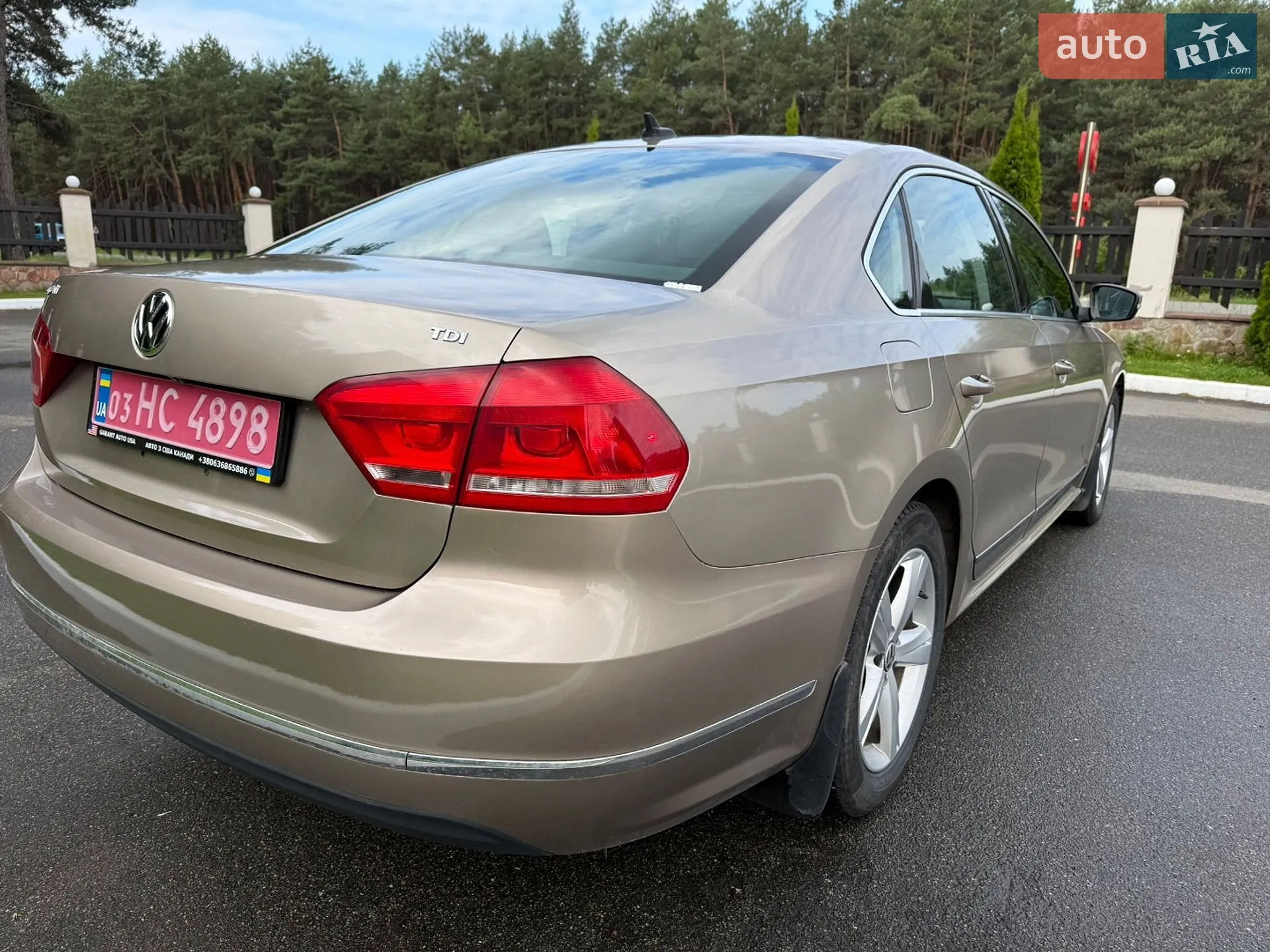 2015 Volkswagen Passat - мініатюра 9
