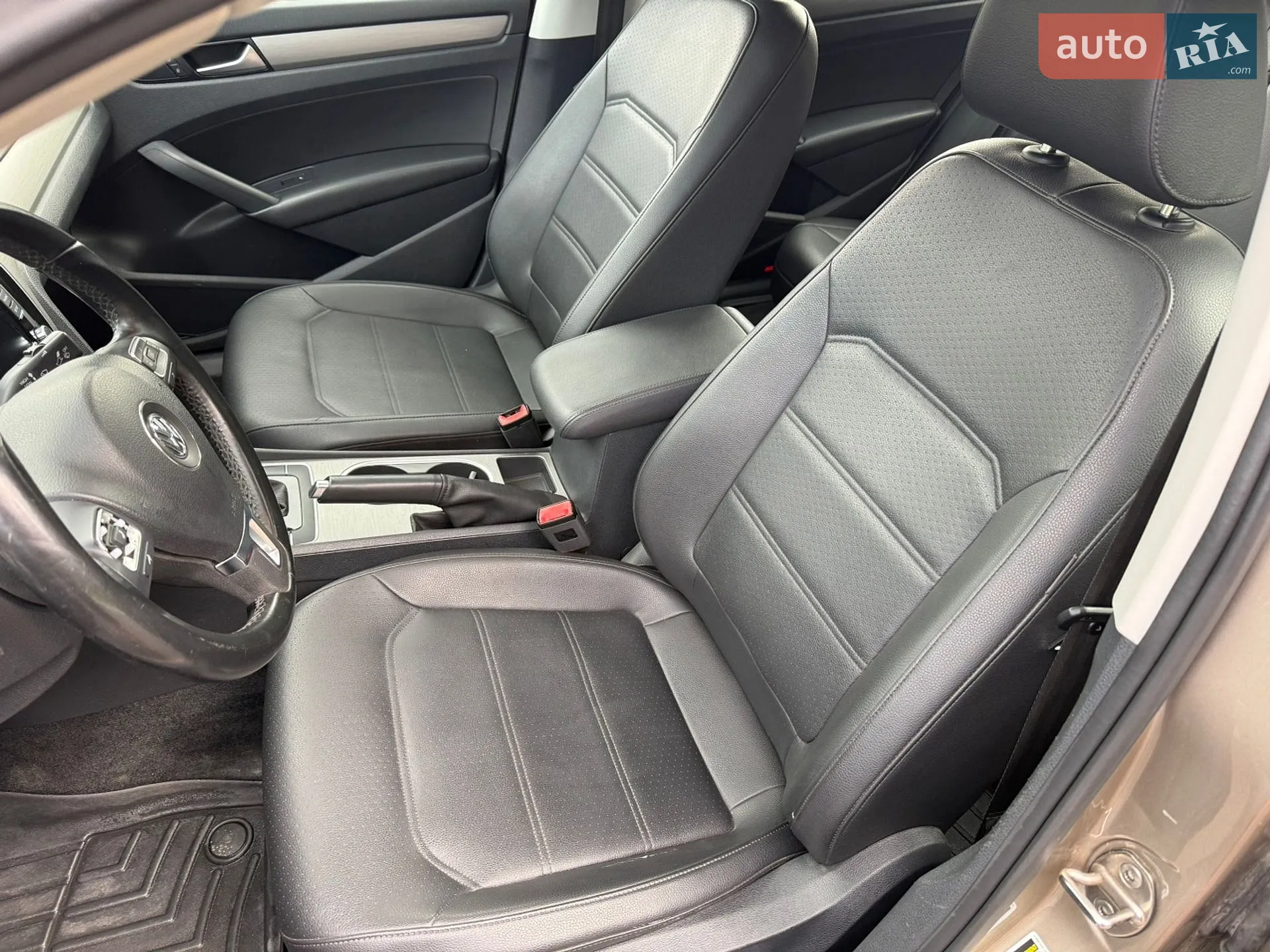 2015 Volkswagen Passat - мініатюра 17