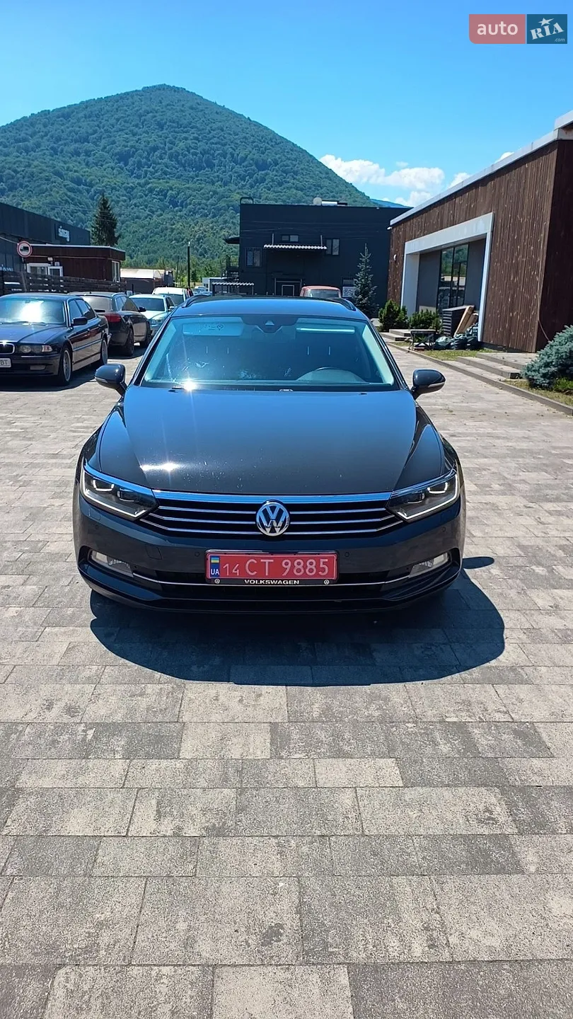2017 Volkswagen Passat - мініатюра 2