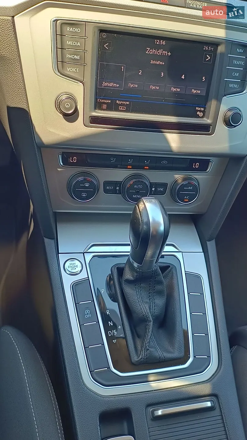 2017 Volkswagen Passat - мініатюра 15