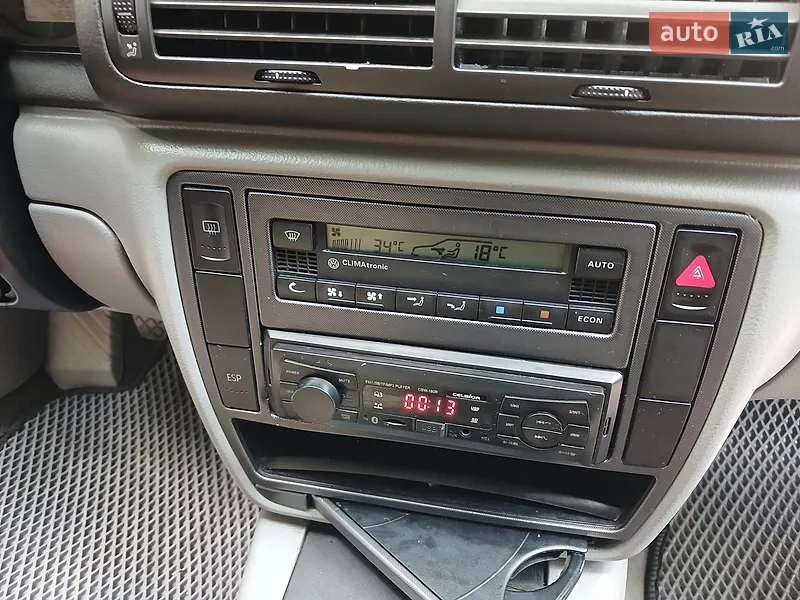 Volkswagen Passat 2000 VIN WVWZZZ3BZYE285746 фото оголошення 18 з 50