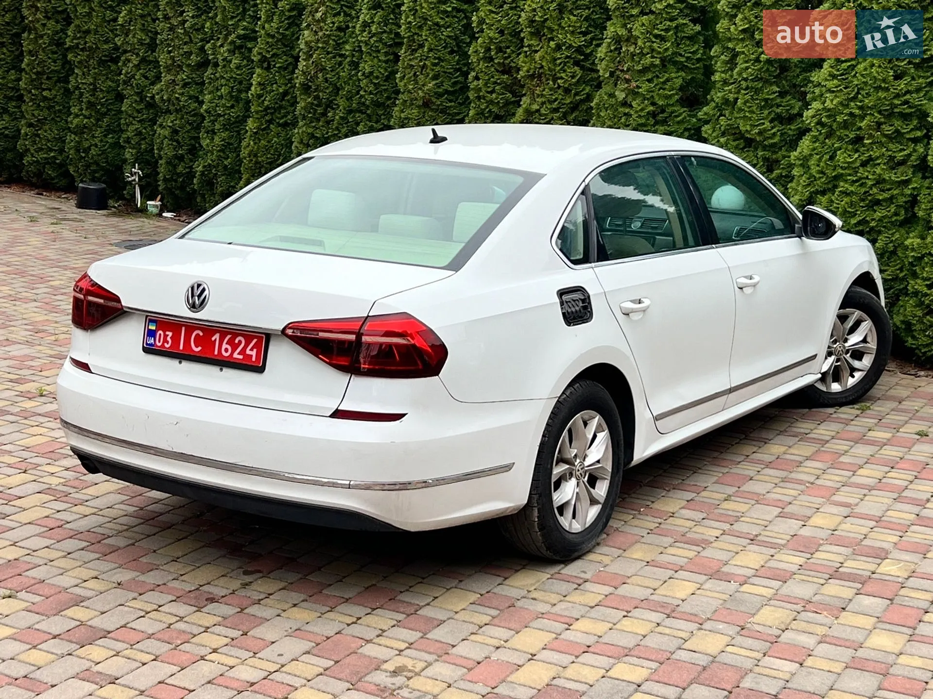 2017 Volkswagen Passat - мініатюра 19