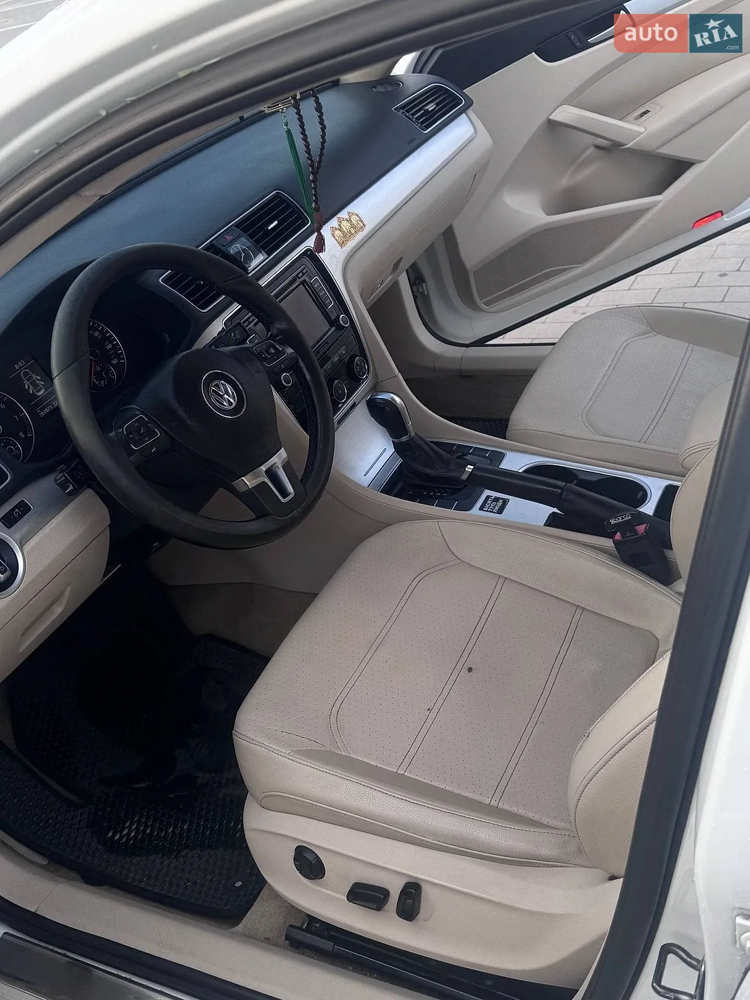 2012 Volkswagen Passat - мініатюра 3