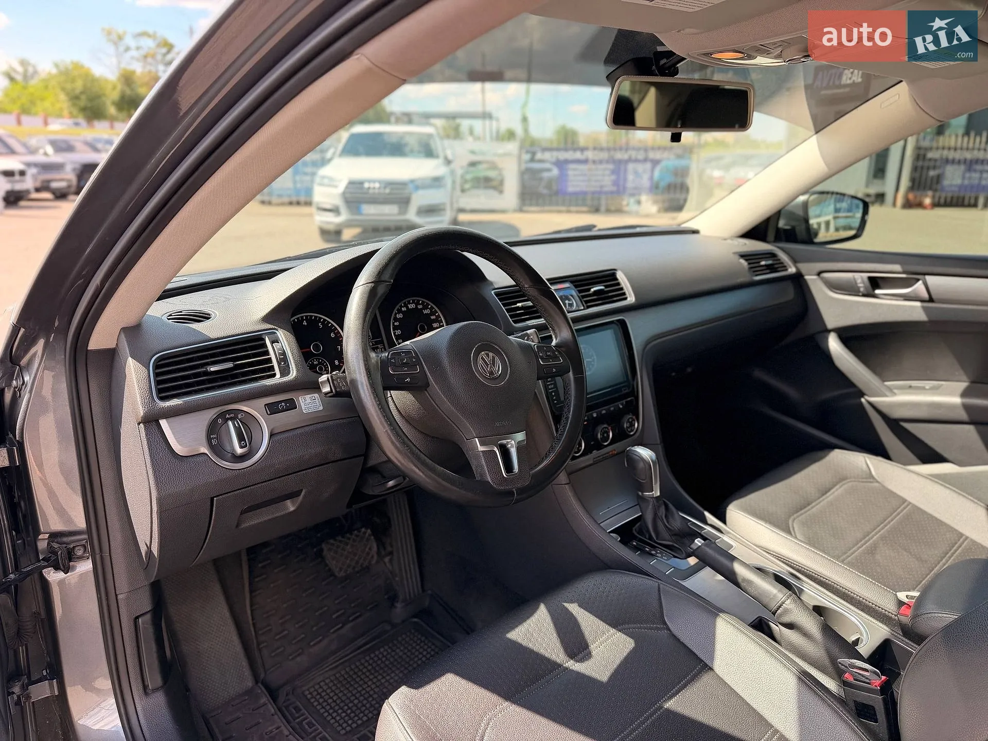 2015 Volkswagen Passat - мініатюра 45
