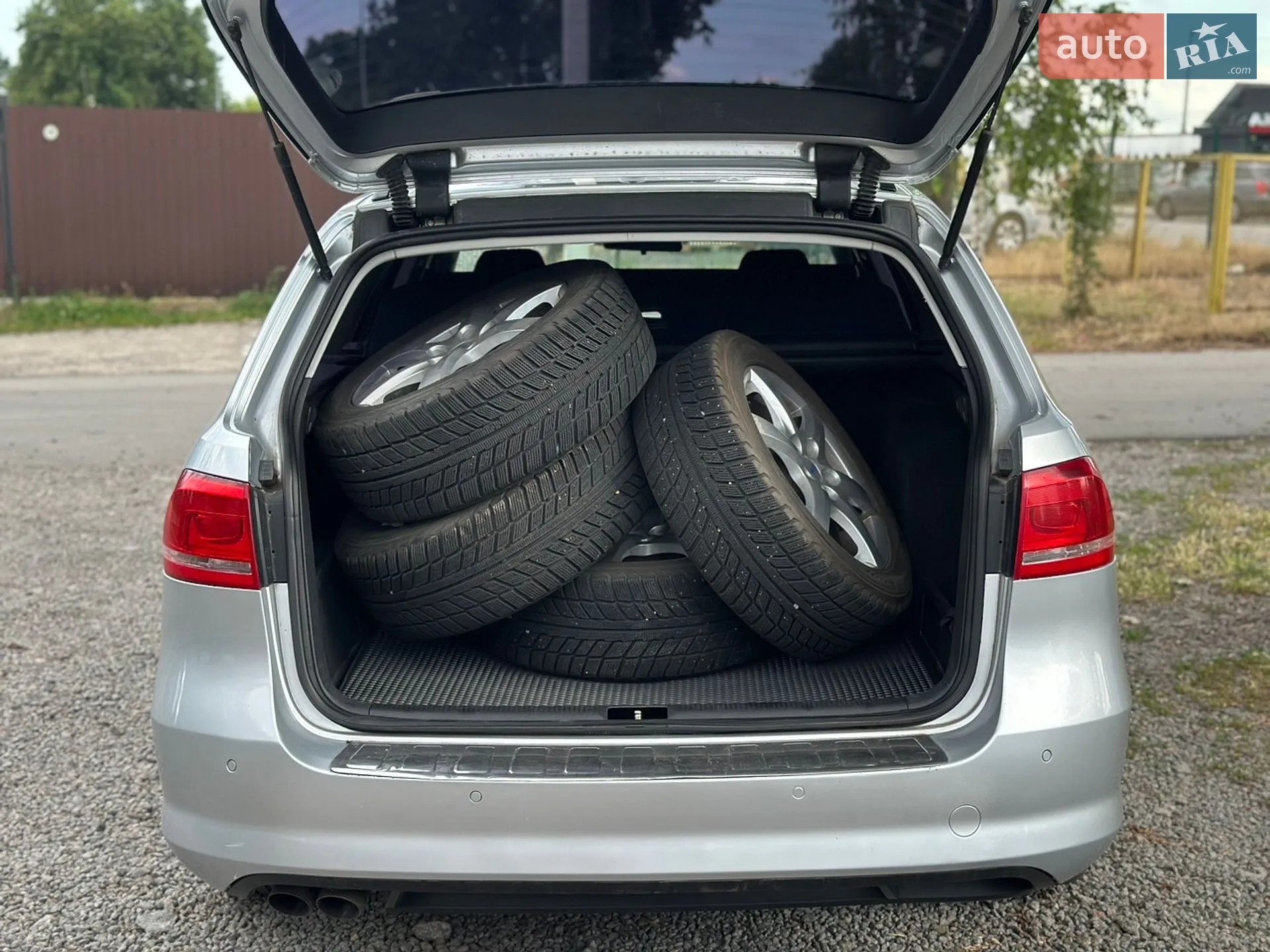 2013 Volkswagen Passat - мініатюра 24