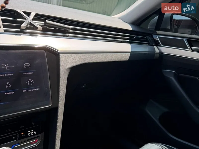 Volkswagen Passat 2021 VIN WVWZZZ3CZME136921 фото оголошення 26 з 59