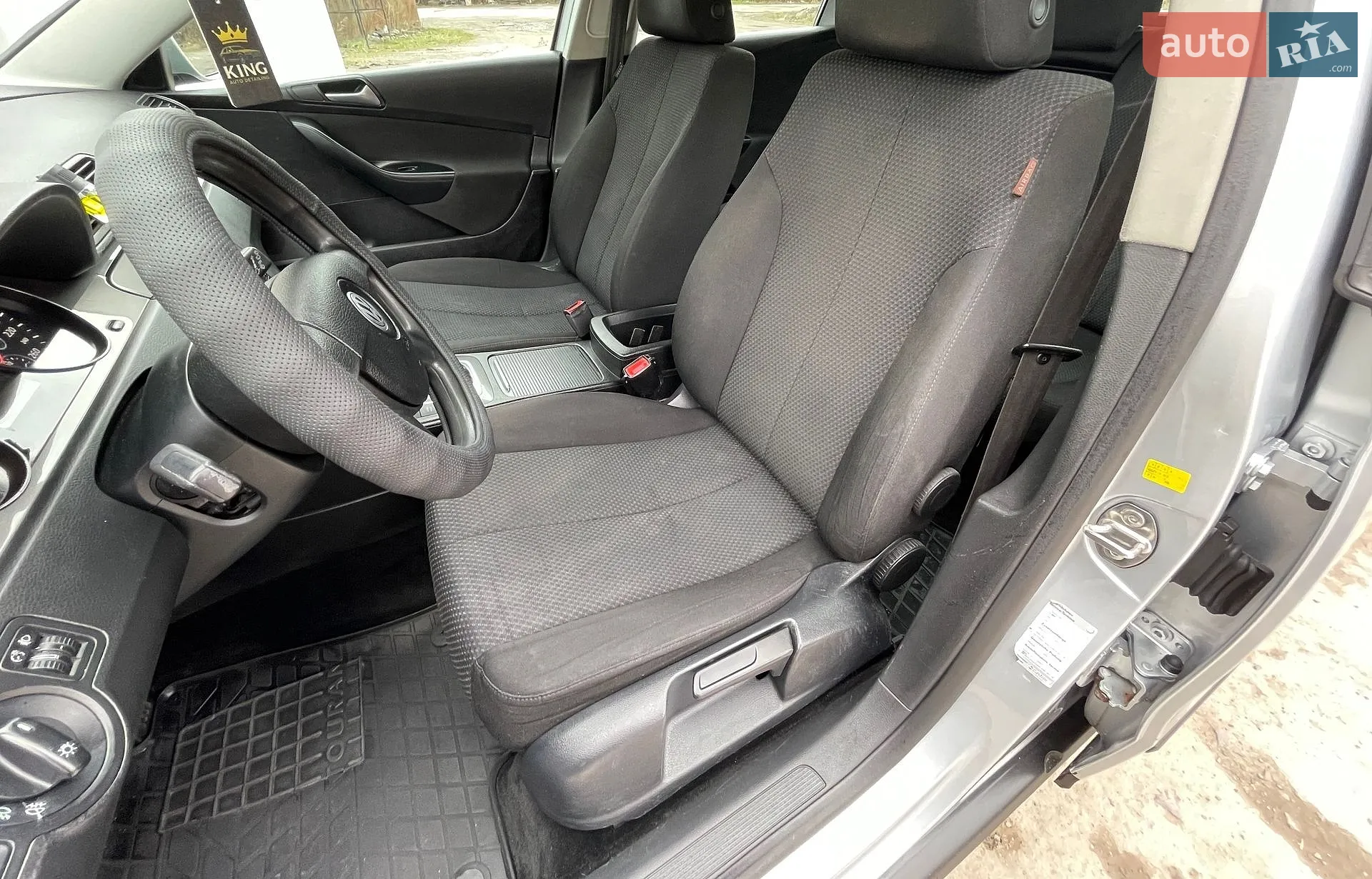 2010 Volkswagen Passat - мініатюра 28