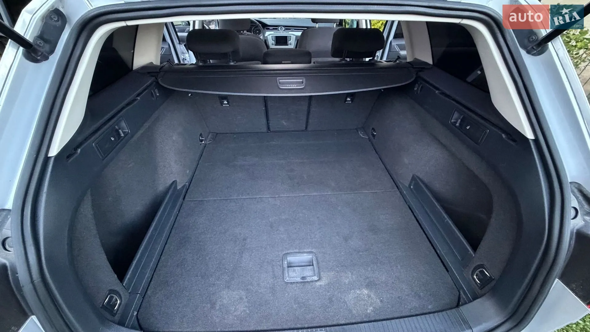 2015 Volkswagen Passat - мініатюра 23