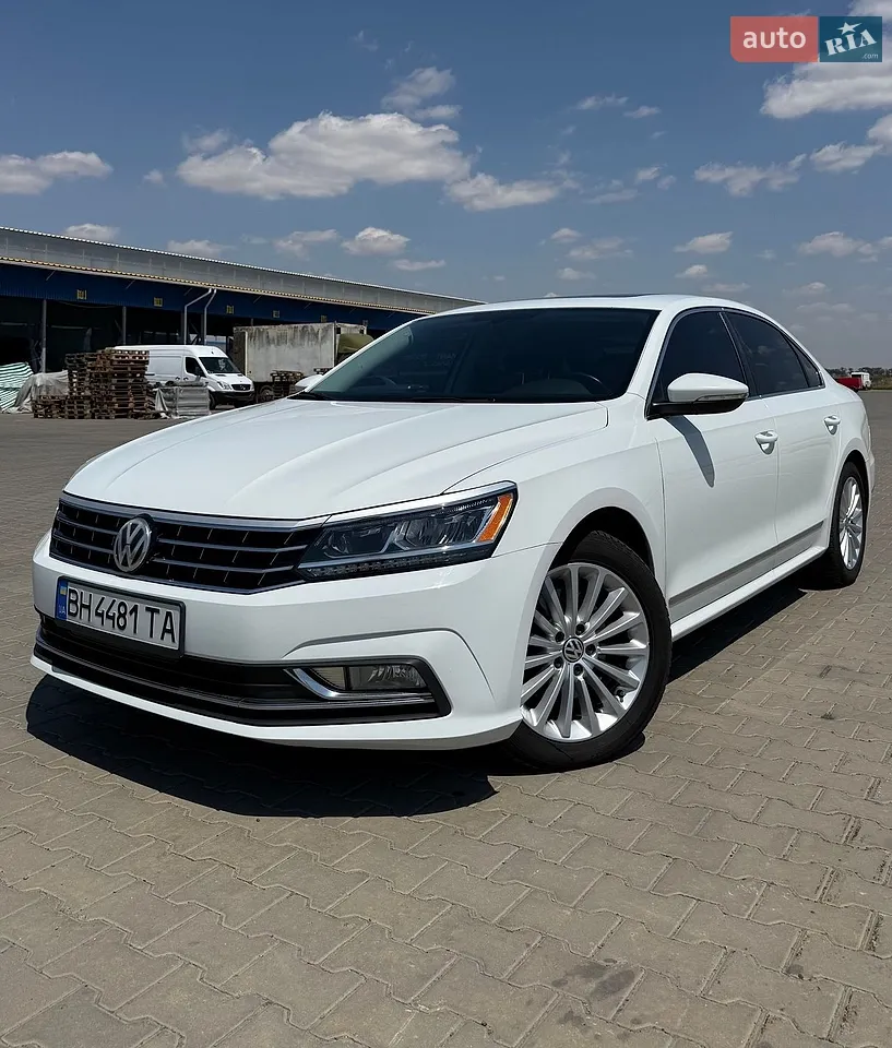 2017 Volkswagen Passat - мініатюра 16
