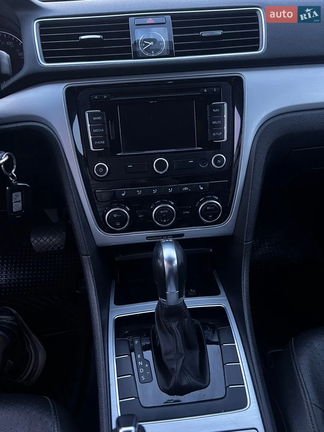 2011 Volkswagen Passat - мініатюра 18