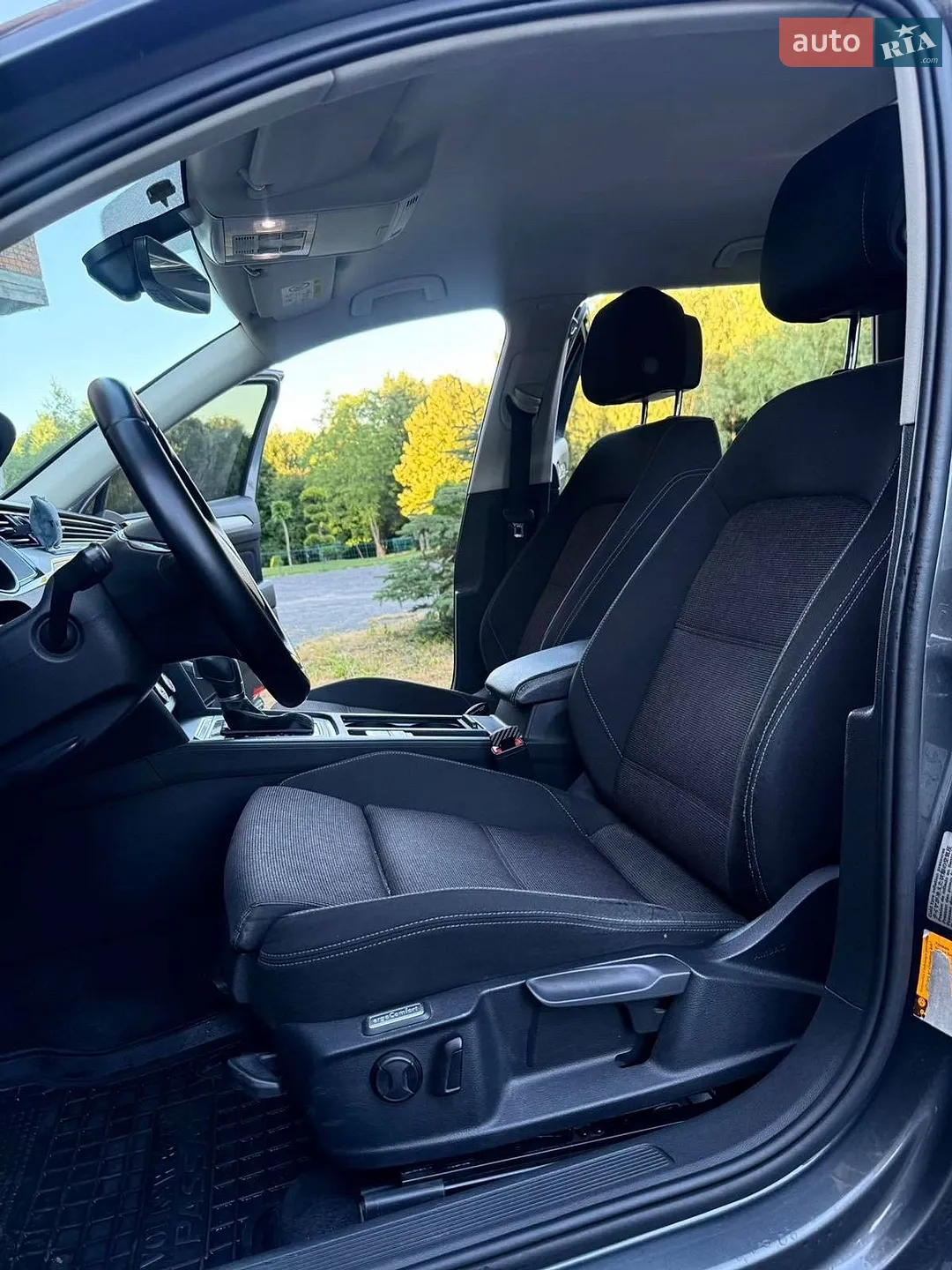 2015 Volkswagen Passat - мініатюра 31